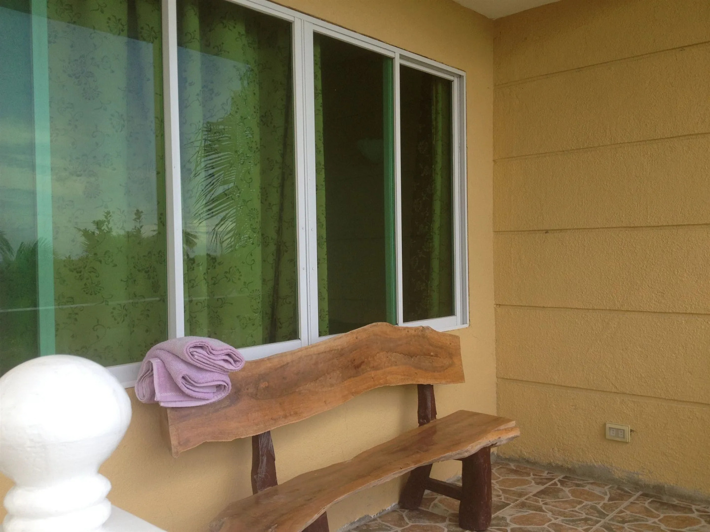 Moalboal Beach Resort