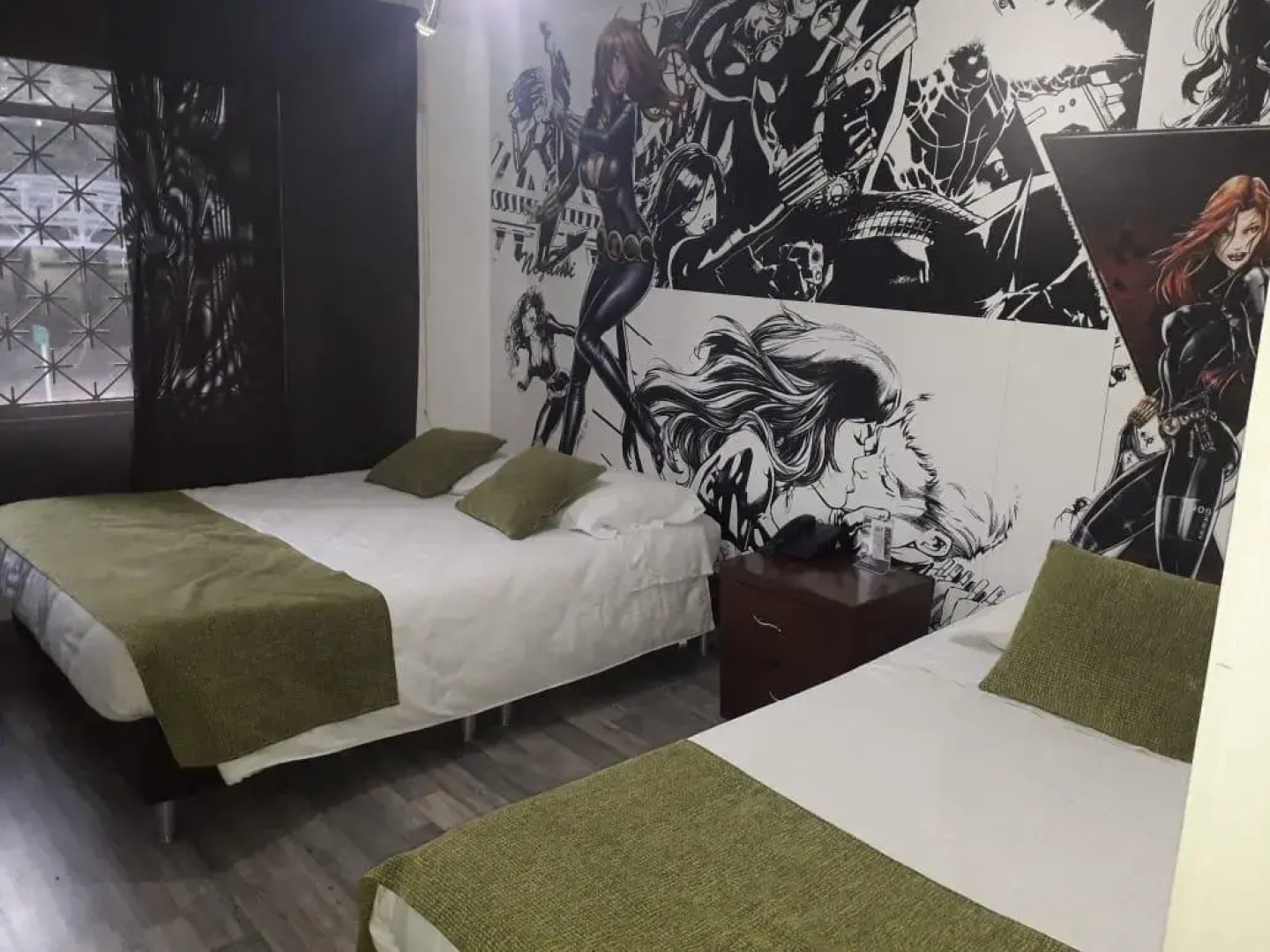 Hotel Comic City
