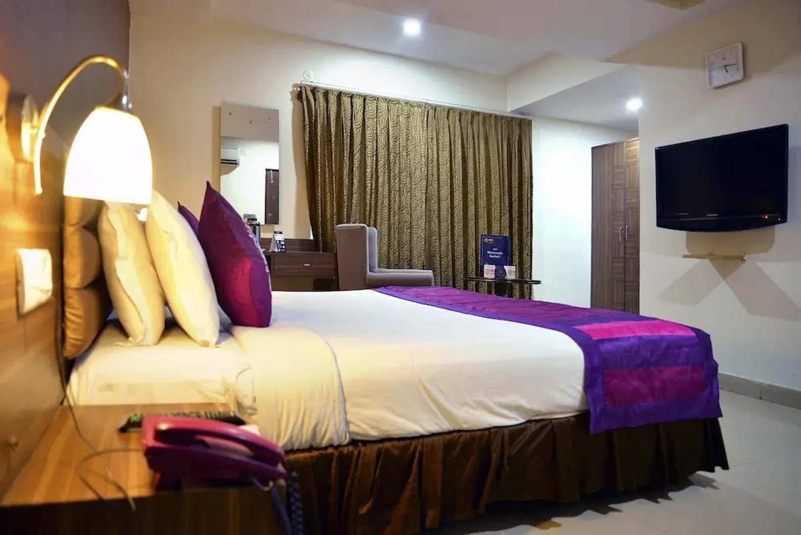 OYO Premium Habsiguda