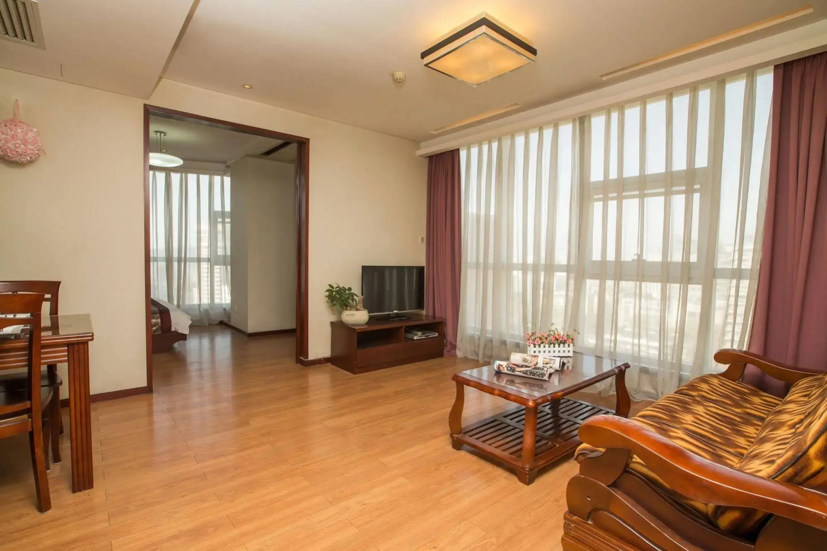 Westlake 7 Service Apartment