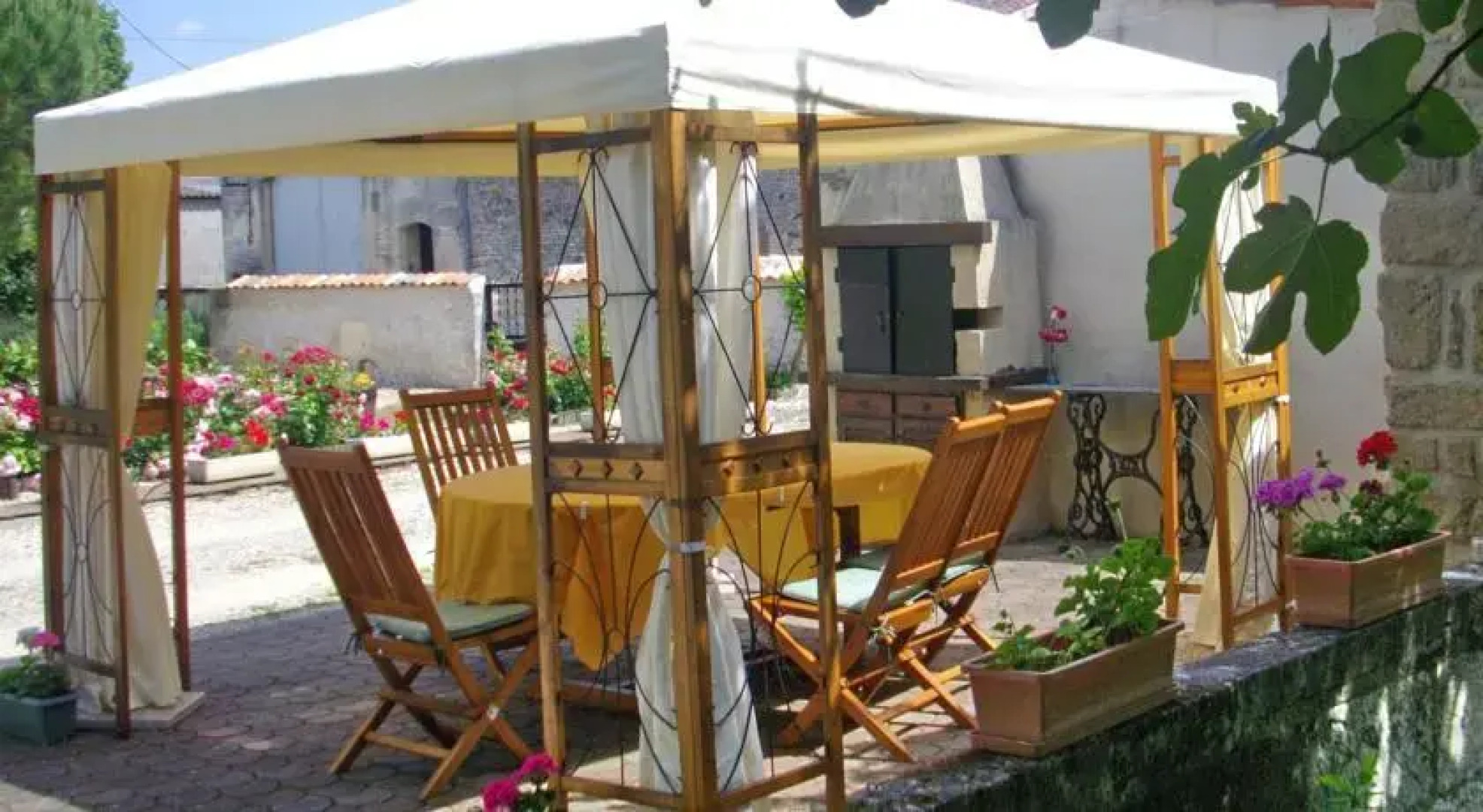 Au Puits des Brousses