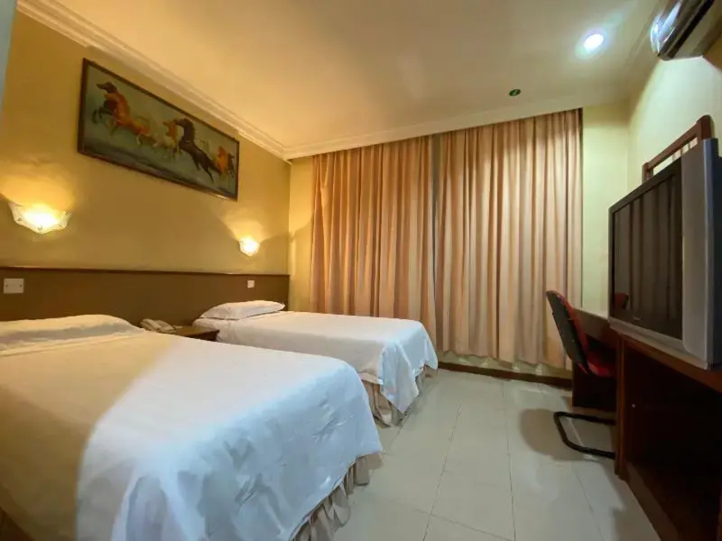 Hotel Umimas by OYO Rooms