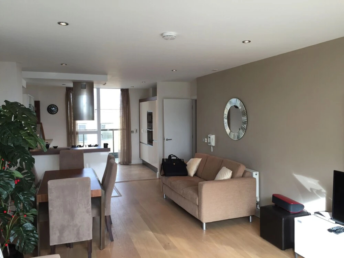 Dublin At Home Adelphi House