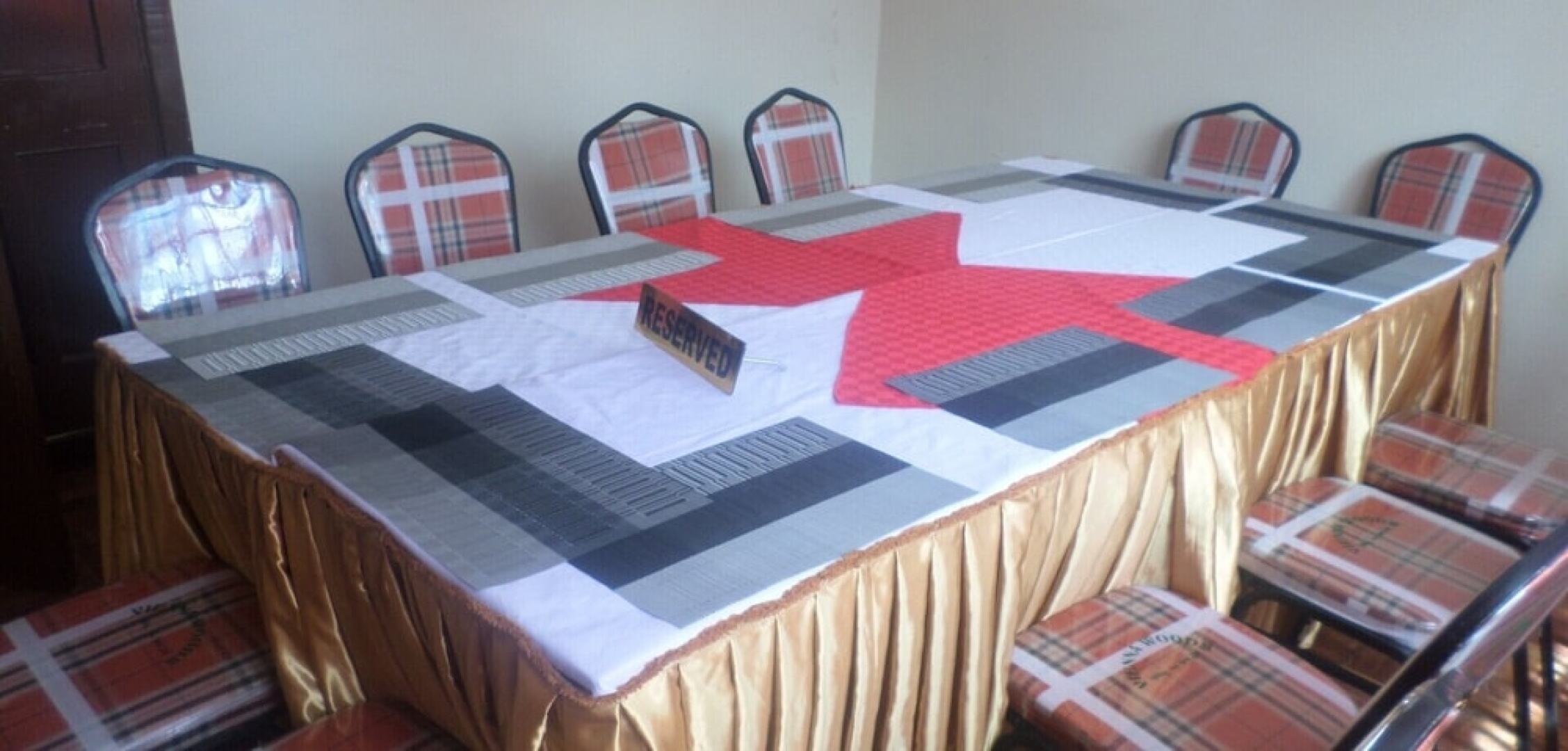 Vienna Woods Holiday Inn Limited