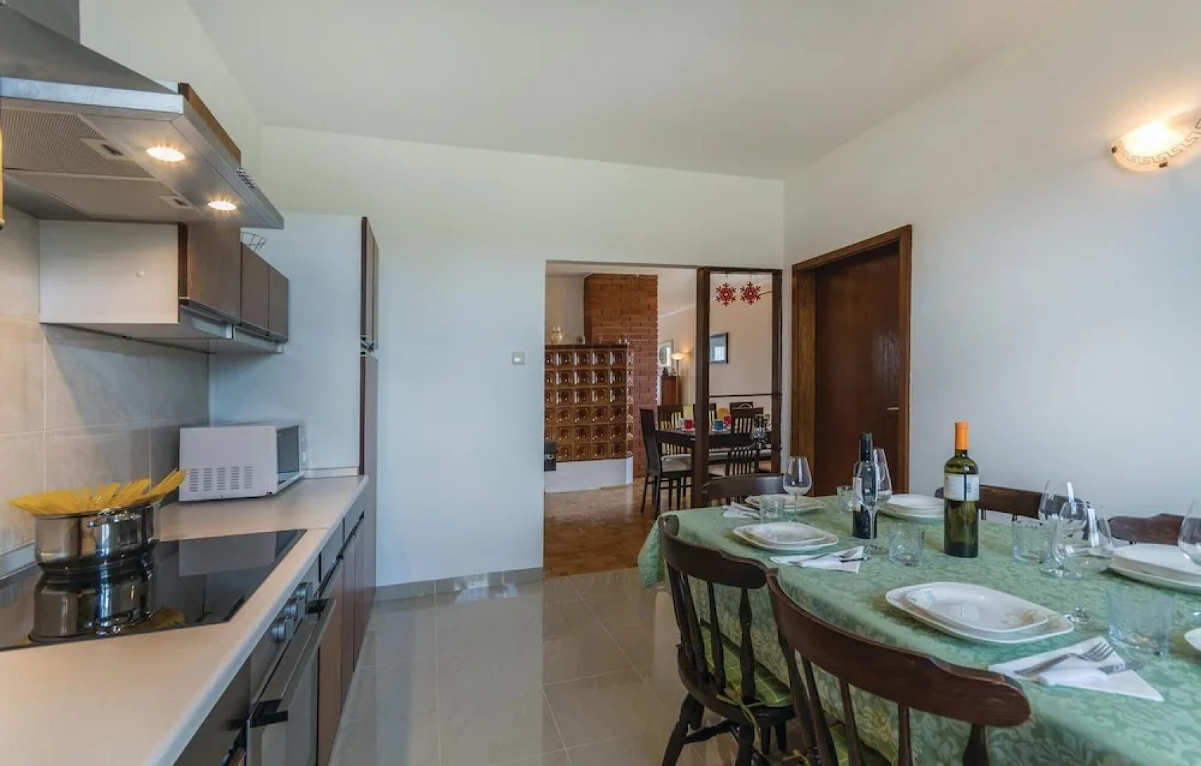 Nice Home in Brtonigla With Wifi and 3 Bedrooms