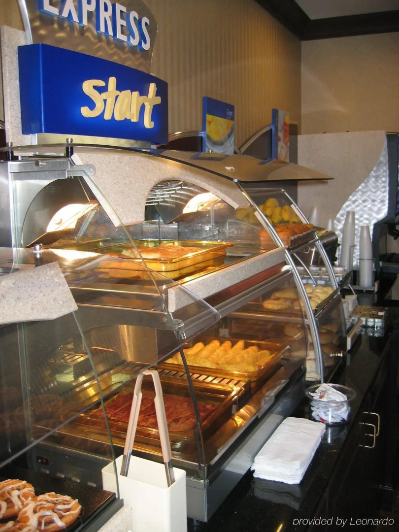 Holiday Inn Express & Suites Cooperstown by IHG