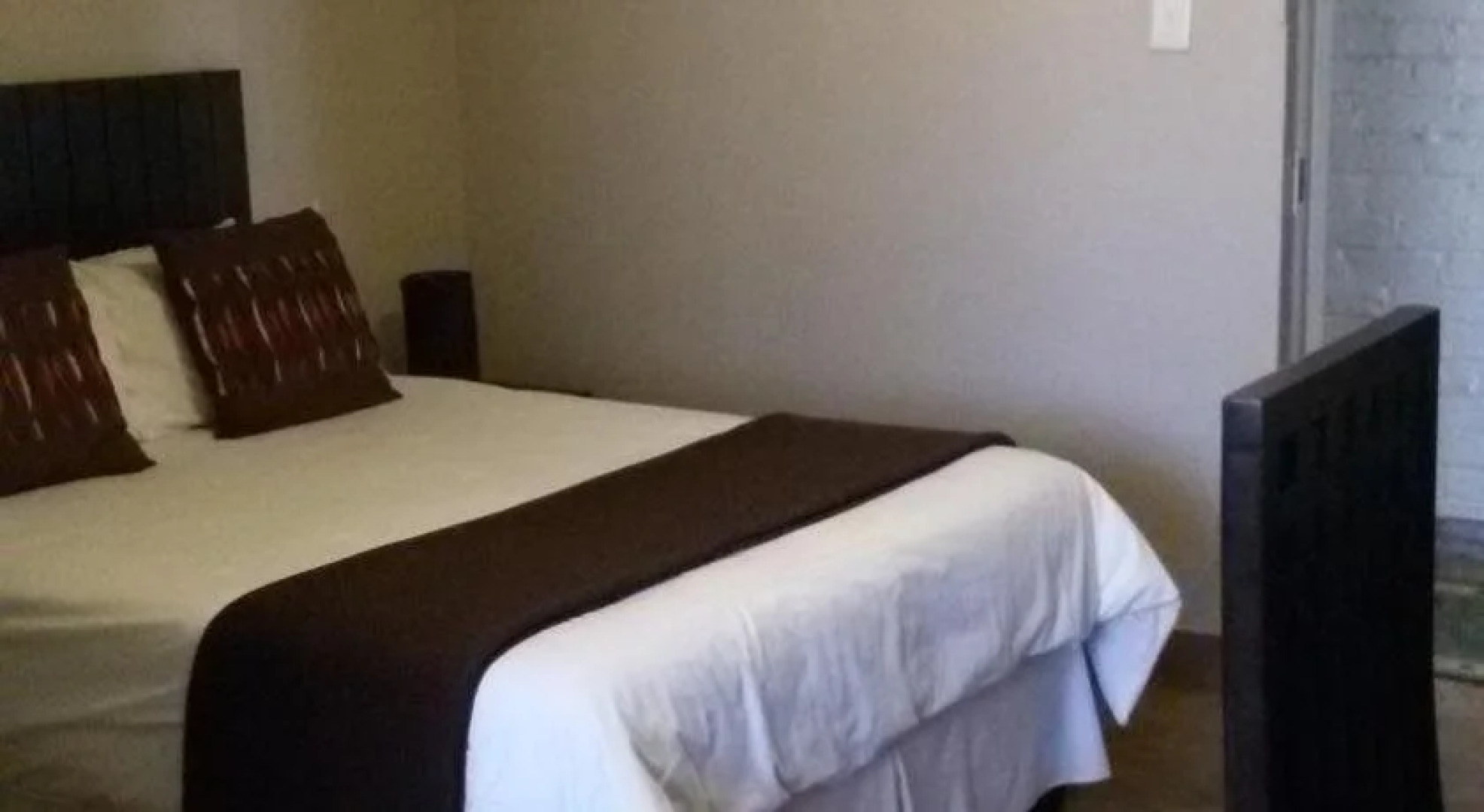 Mzanzi Rock Guest House BnB