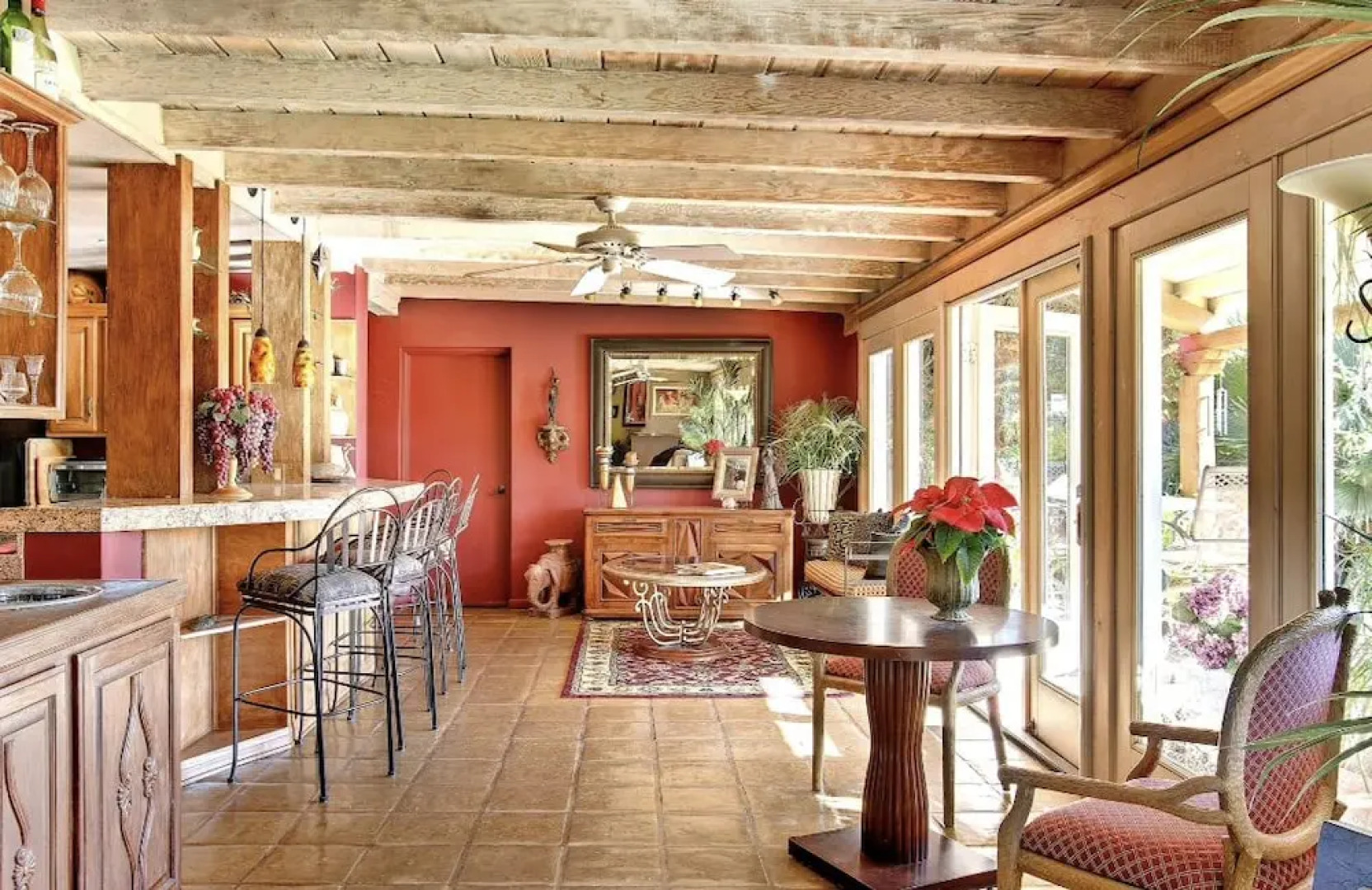 Ellen's Paradise Retreat