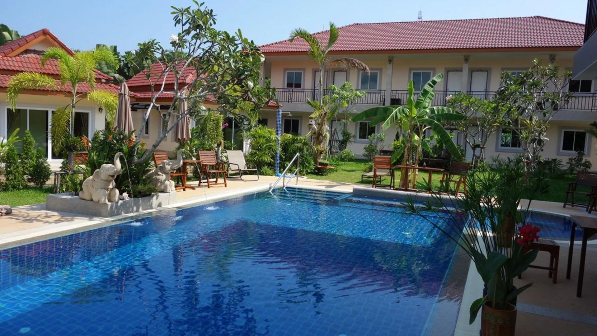 Baan Sooksiri Bangsaray