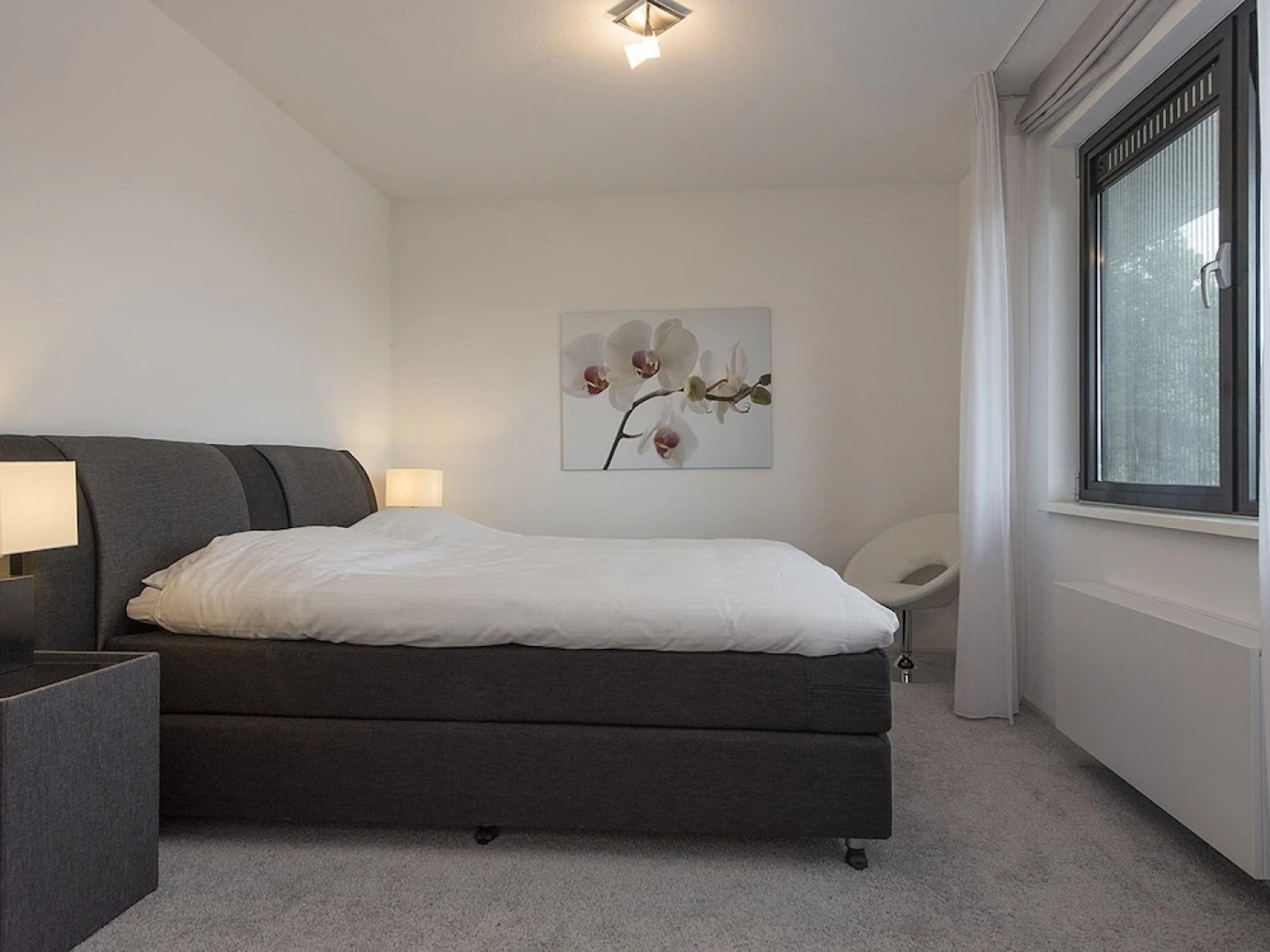 Modern House in a Quiet Park in Harderwijk with Hot Tub