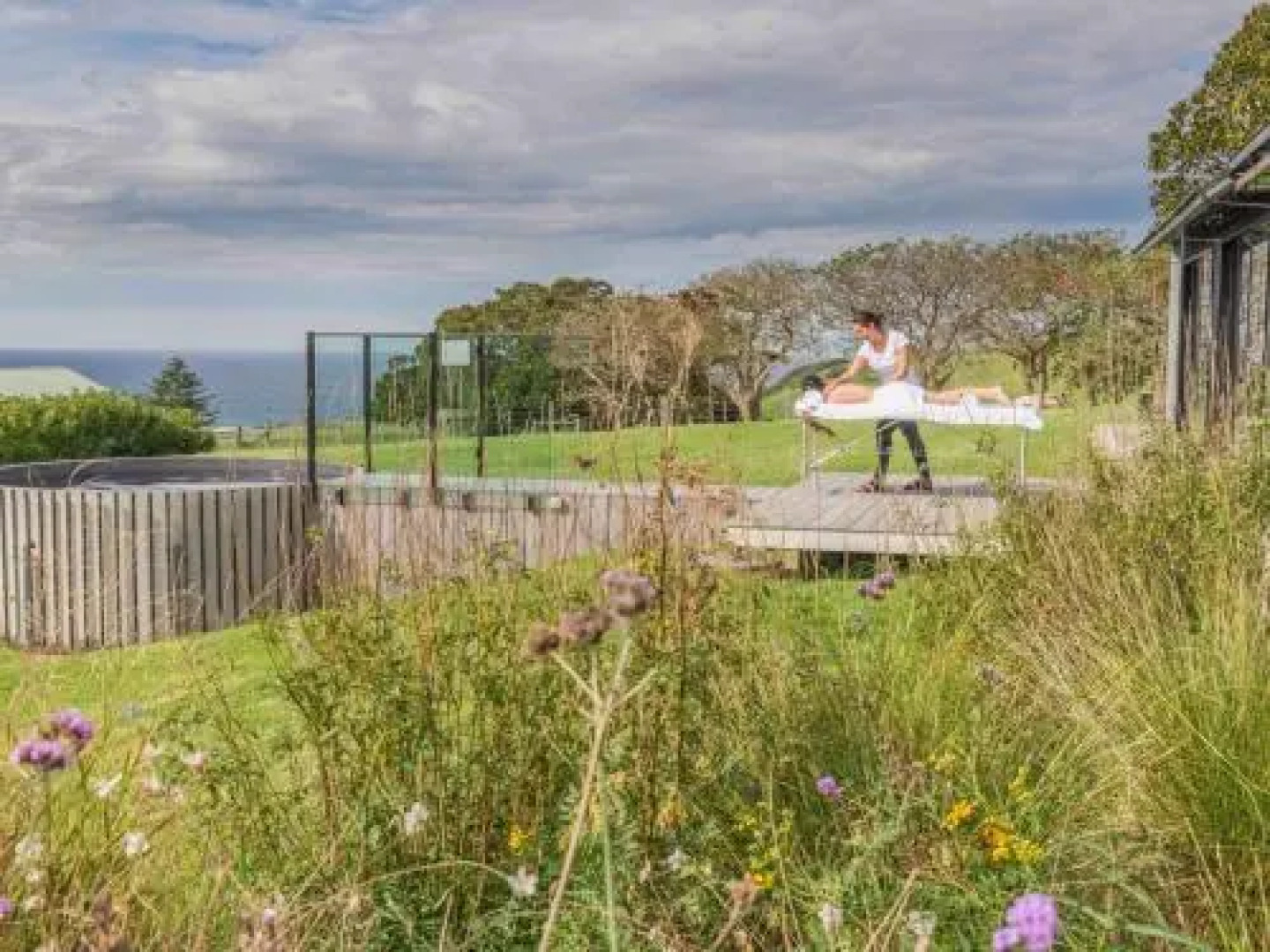 THE SHED Gerroa 4pm checkout on Sundays and Public Holidays