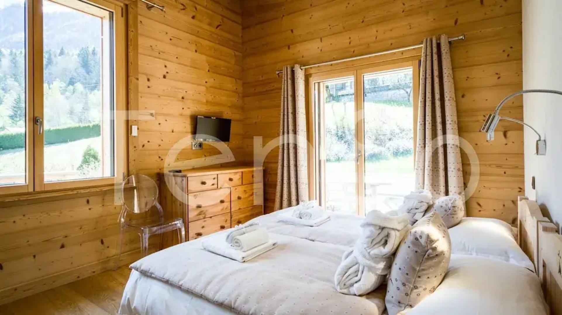 Chalet Base Camp