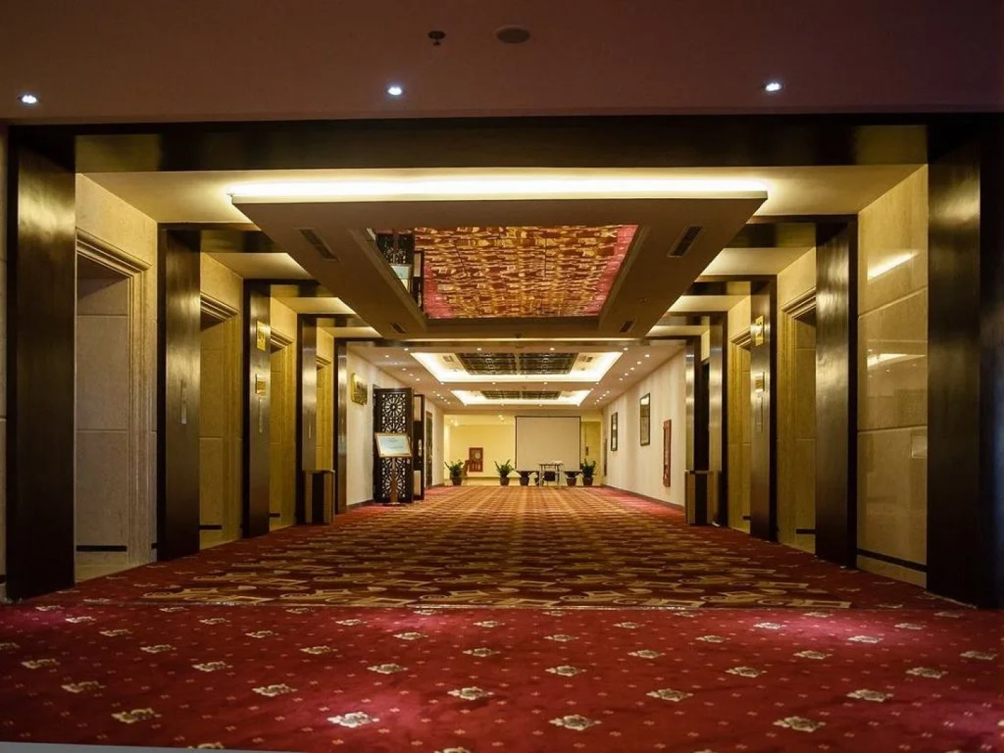 Muong Thanh Song Lam Hotel