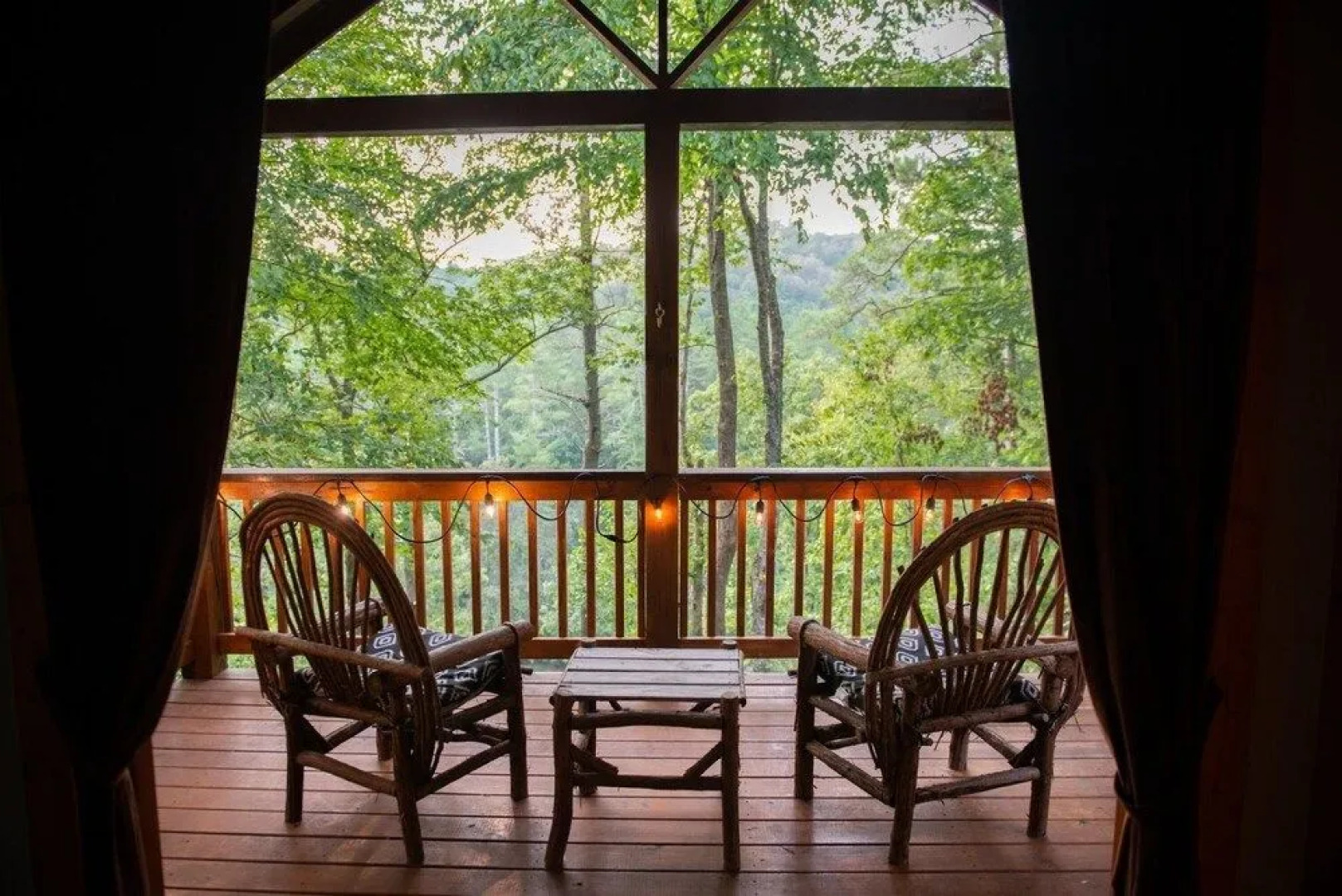 Rushing River Lodge
