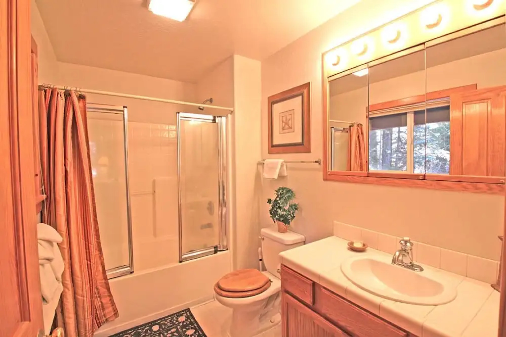 The Chalet Lani Home 799 3 Bedrooms 2 Bathrooms Home