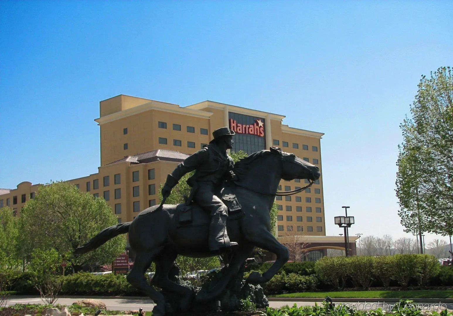 Harrah's Kansas City Hotel and Casino - A Caesars Rewards Destination