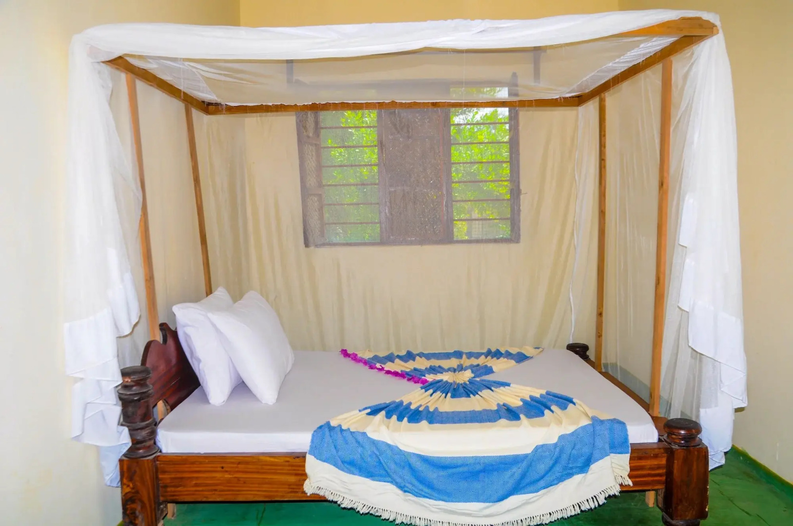 Spacious Dream House Paje