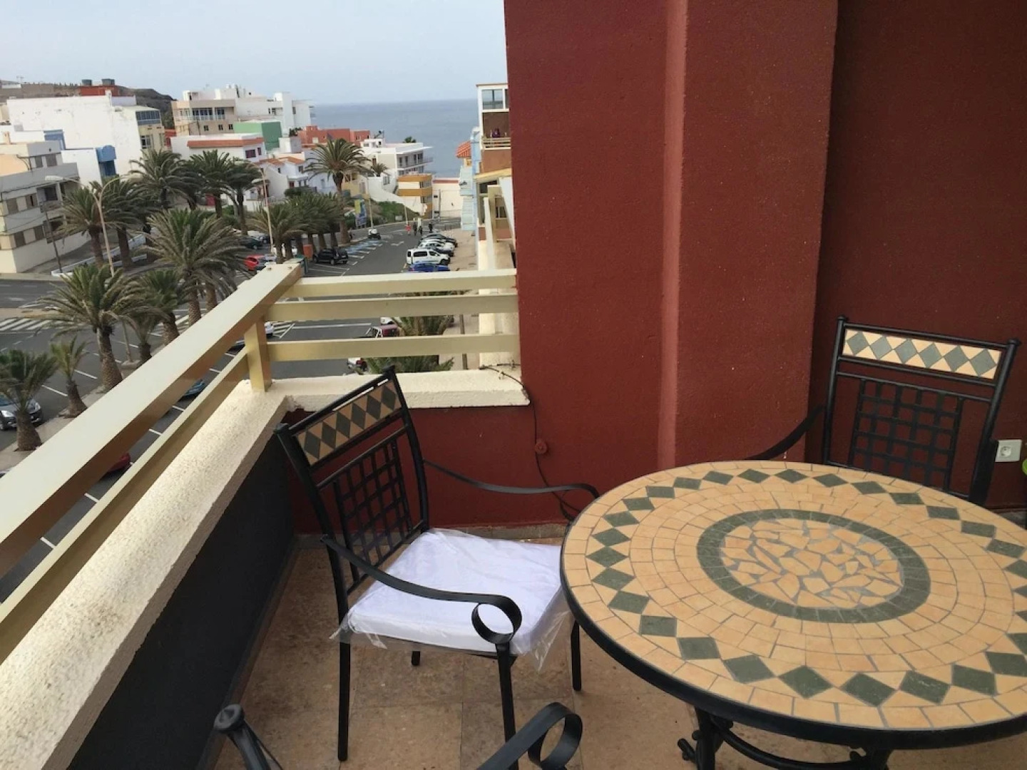 Apartment With 2 Bedrooms in Gáldar, With Wonderful sea View, Terrace