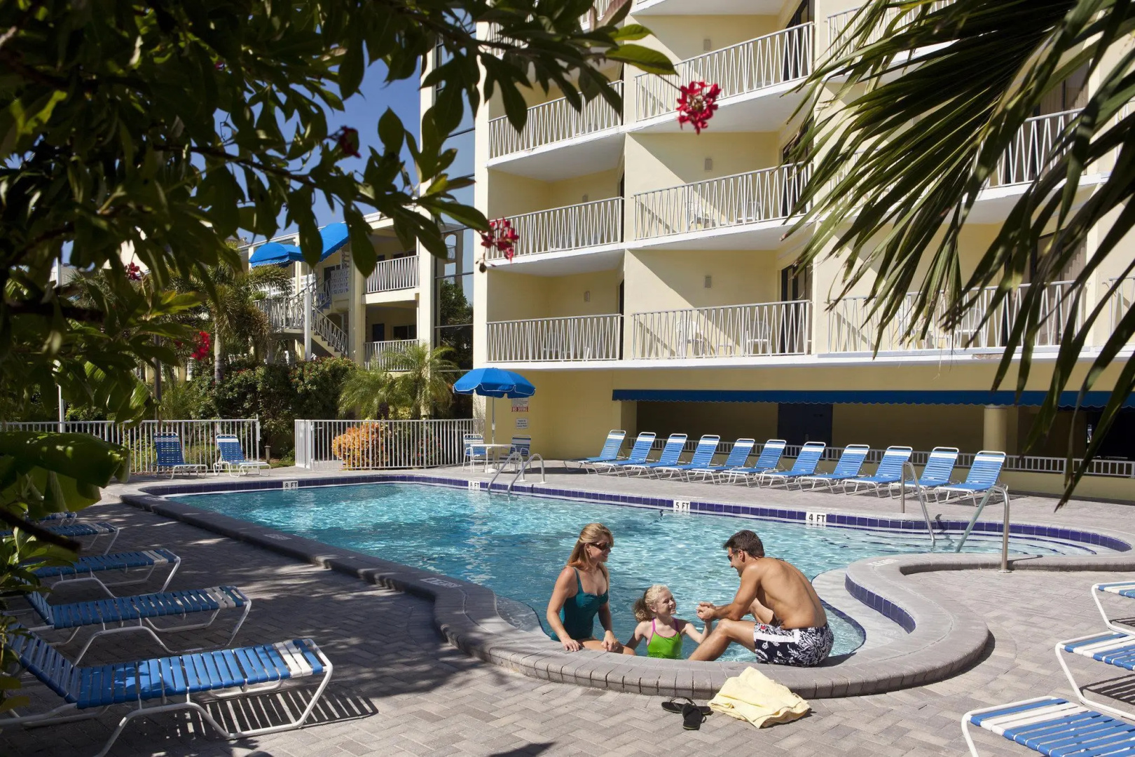 Alden Beach Resort & Suites