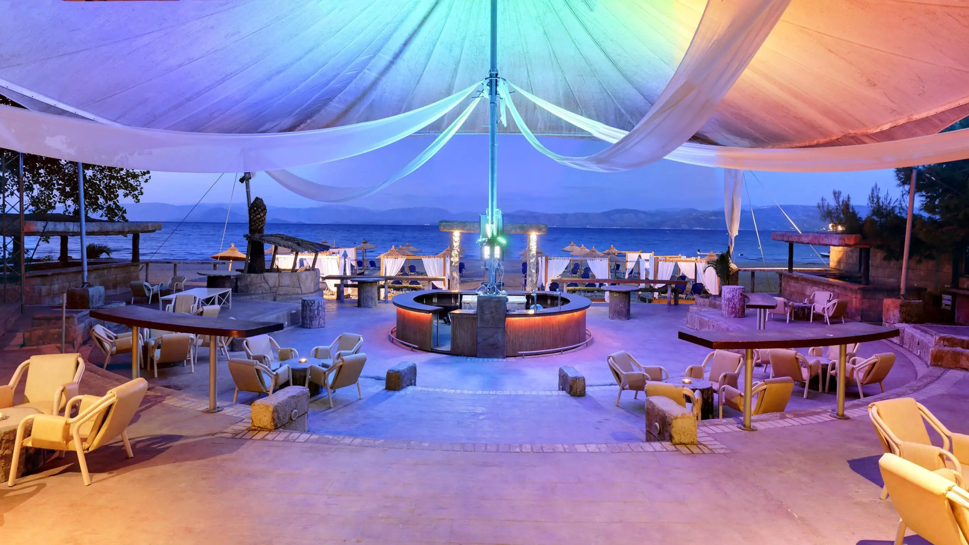 Island Beach Resort - Adults Only