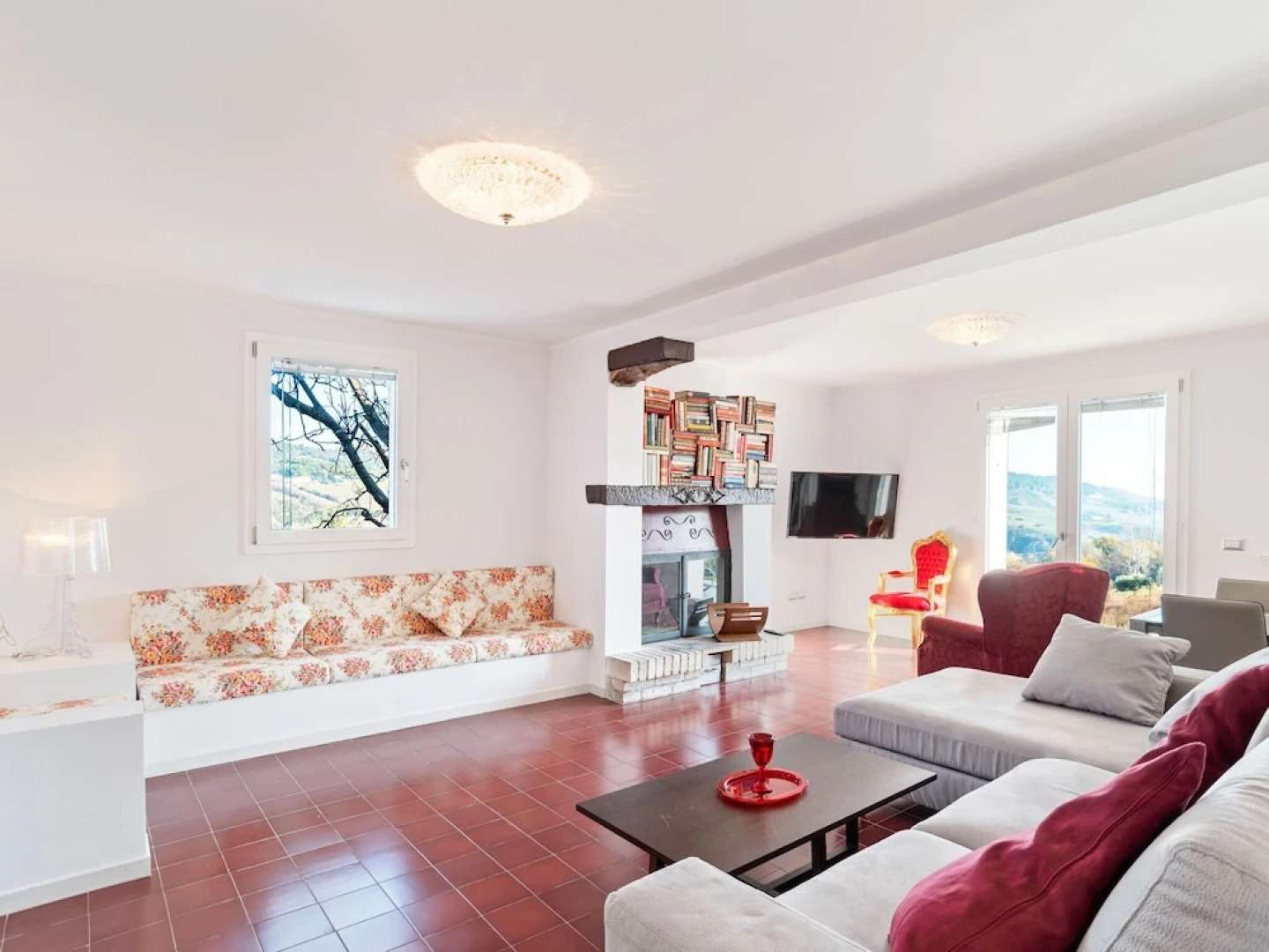 Charming Apartment in Monteprandone With Garden