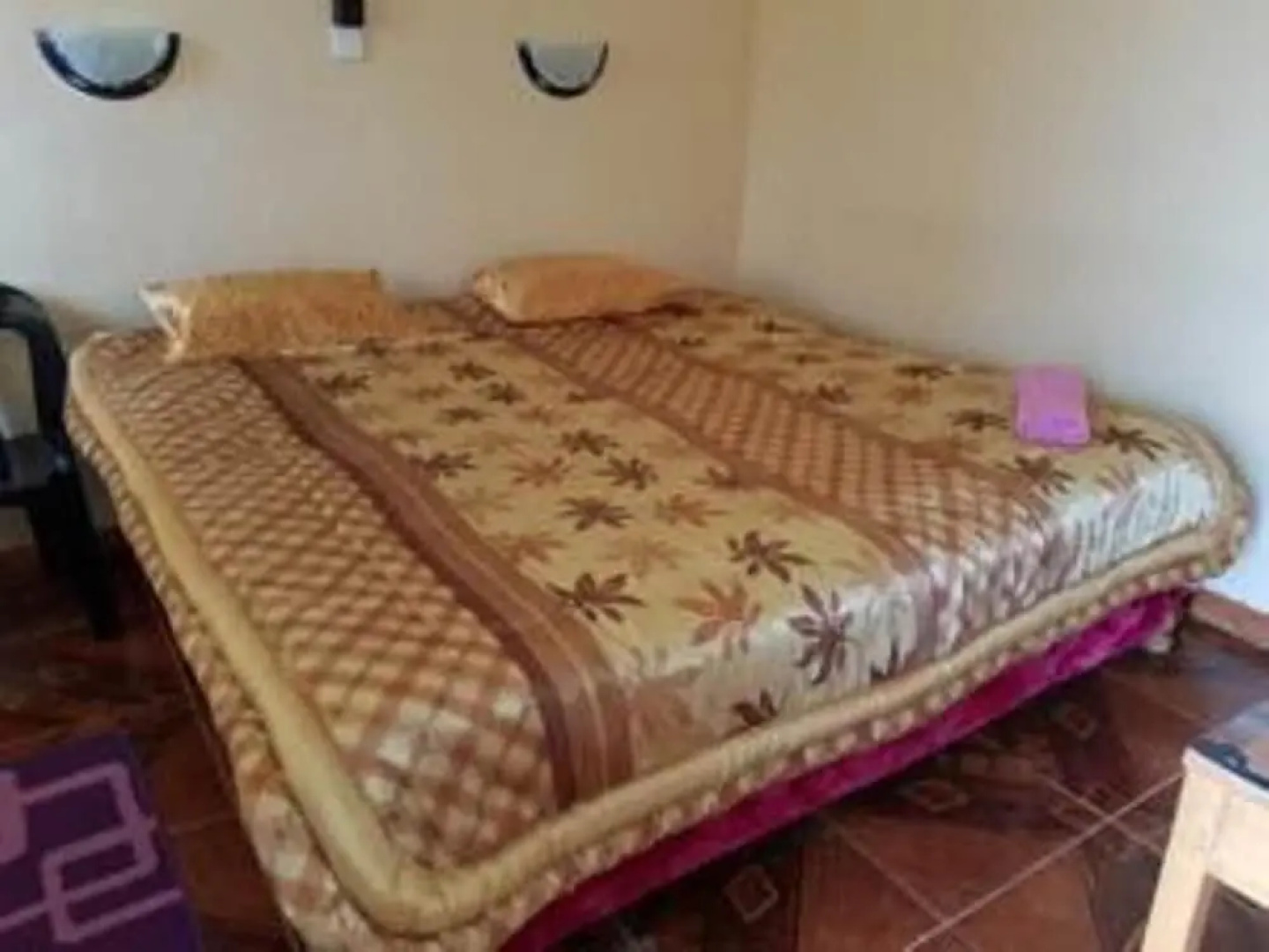 Mopees Lodge