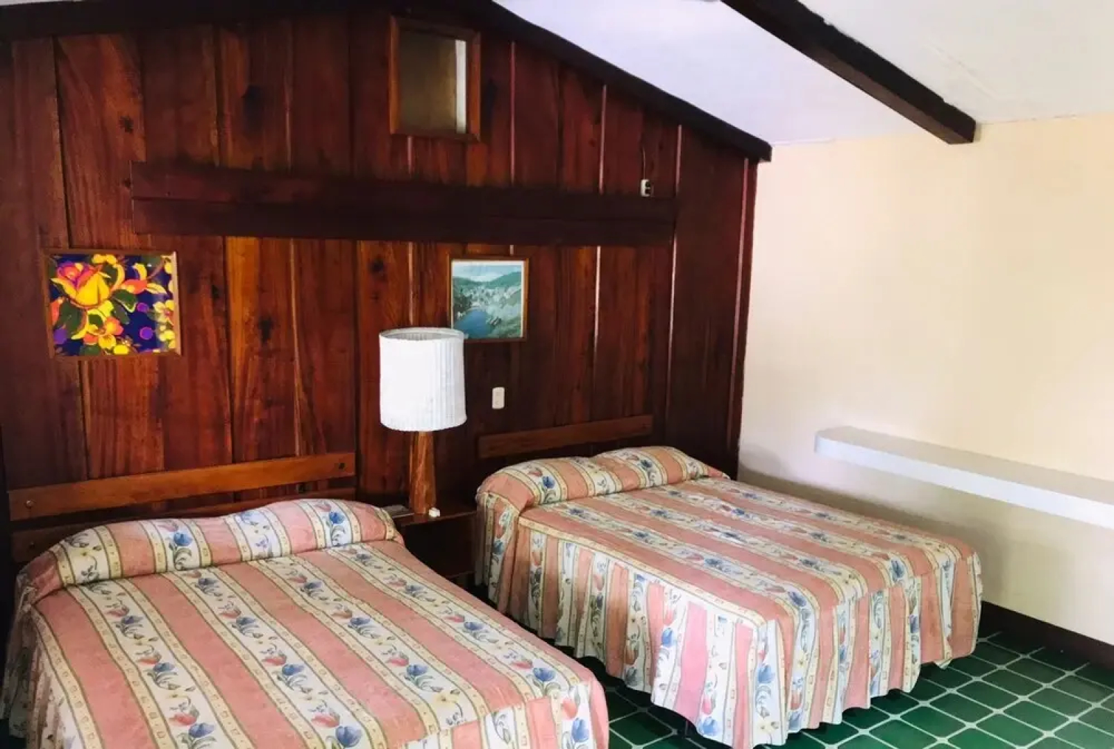 Hotel La Colonia