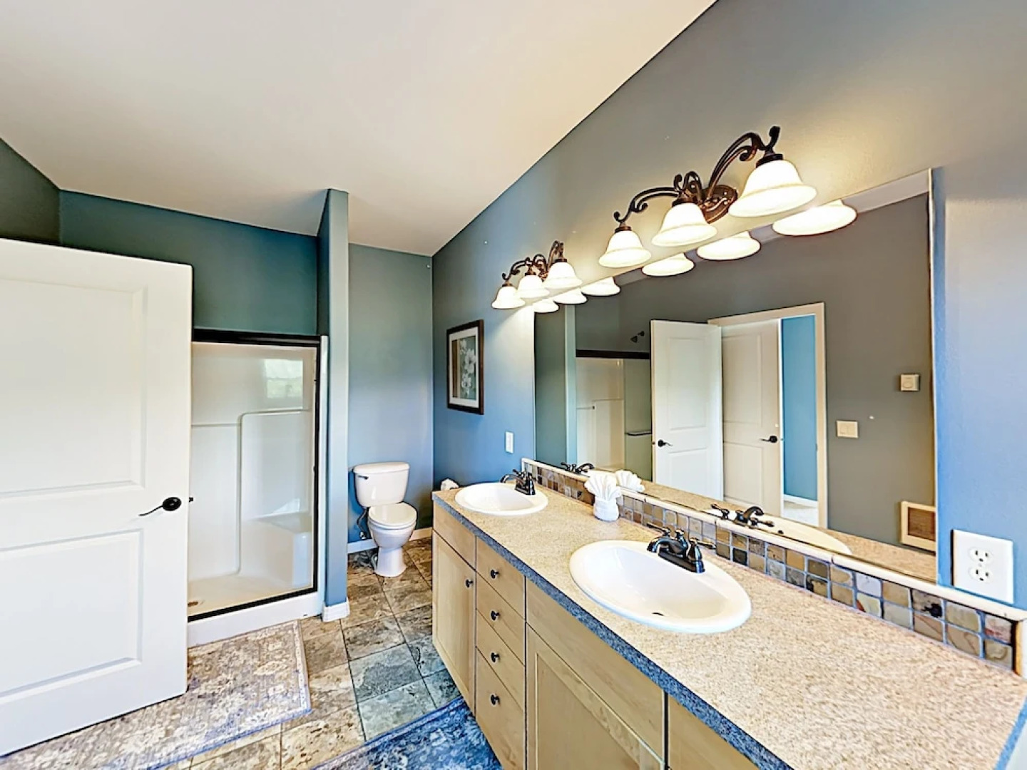 30015 Cloverdale - 4 Br Home