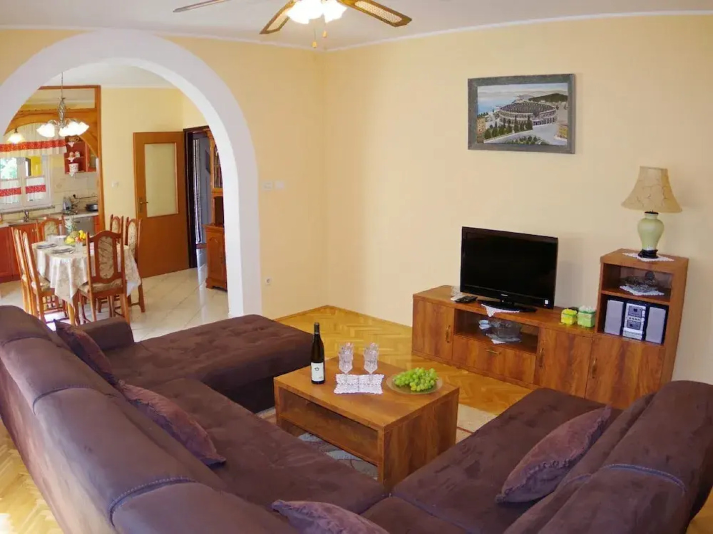 Peaceful Villa in Jursici With Private Pool