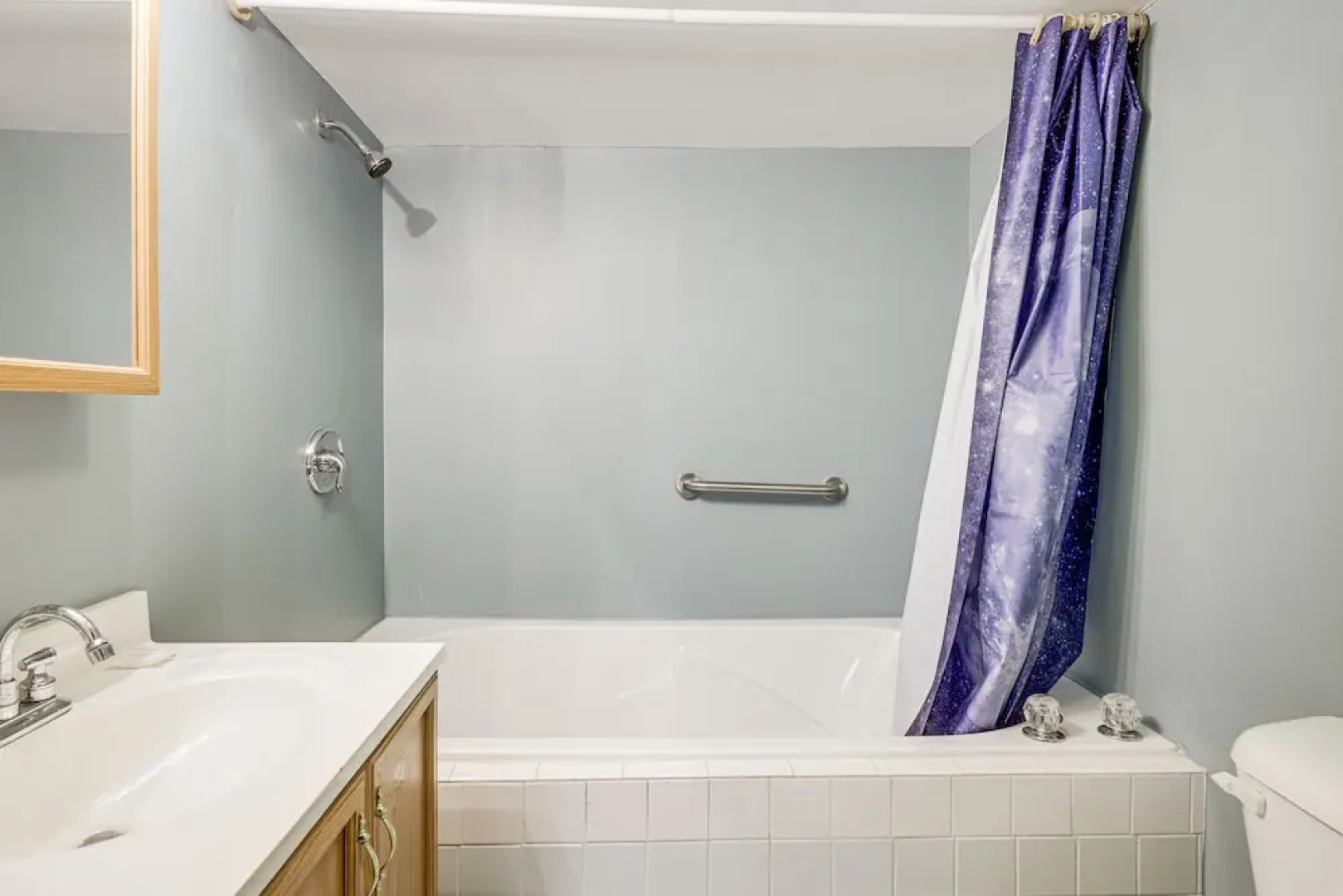 Pet-friendly Kentucky Home w/ Deck & Private Yard!