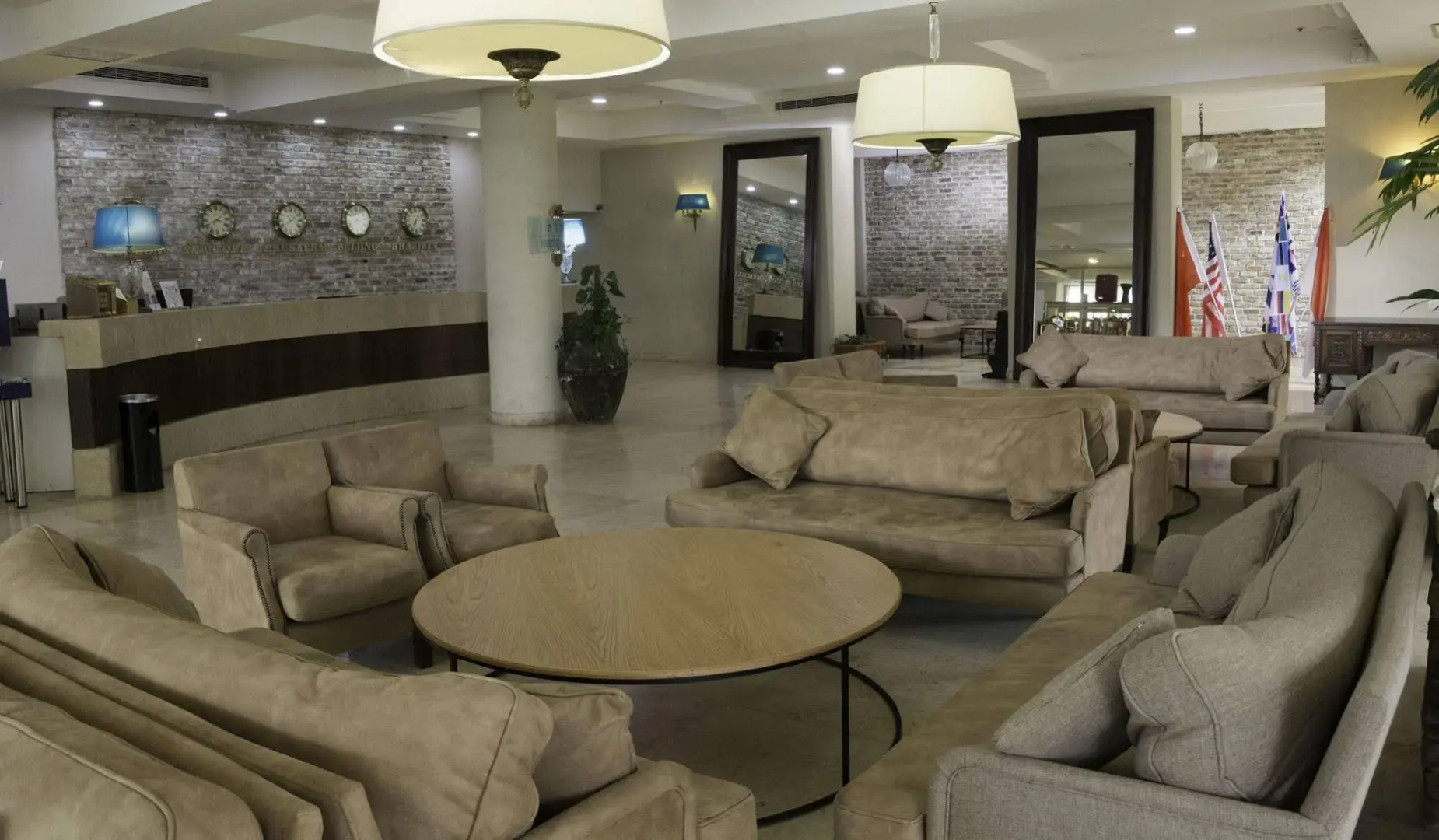 Royal Plaza Hotel