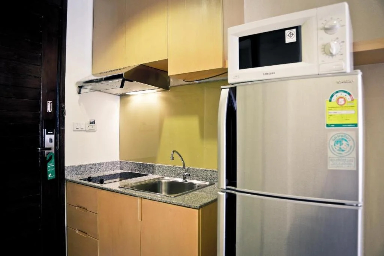 Karabuning Resort and Residence