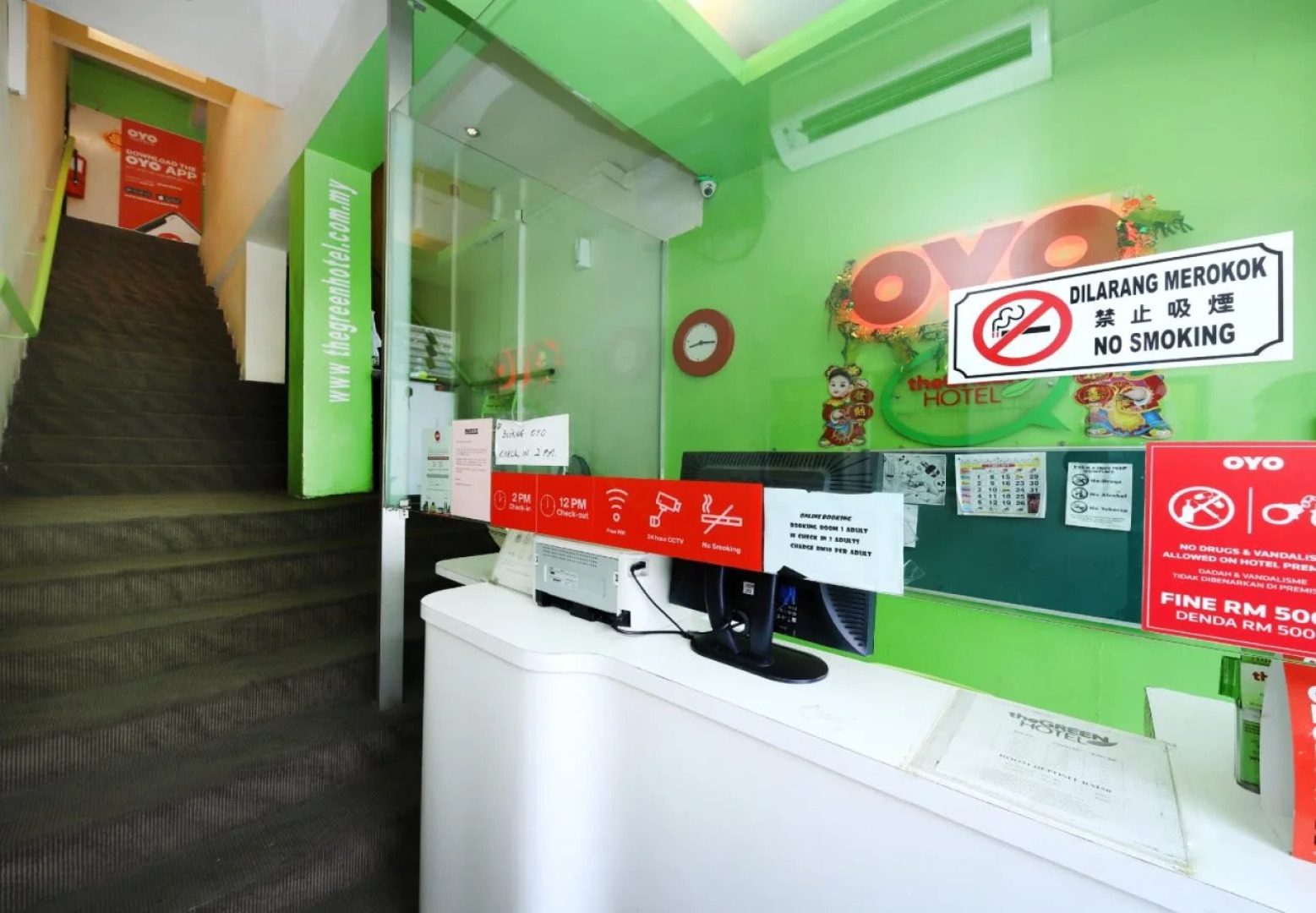 OYO 479 The Green Hotel