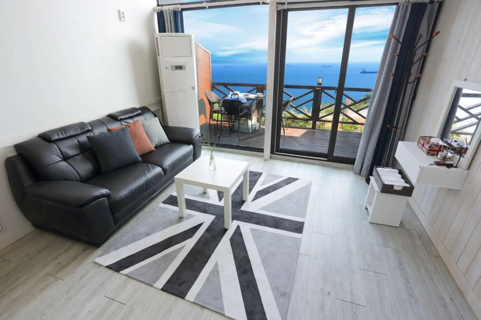 Healing View Pension