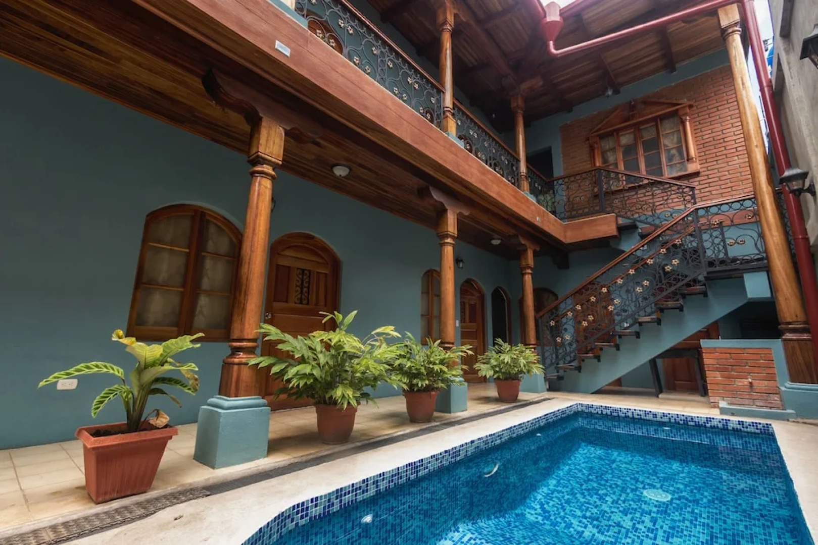 Hotel Mirna