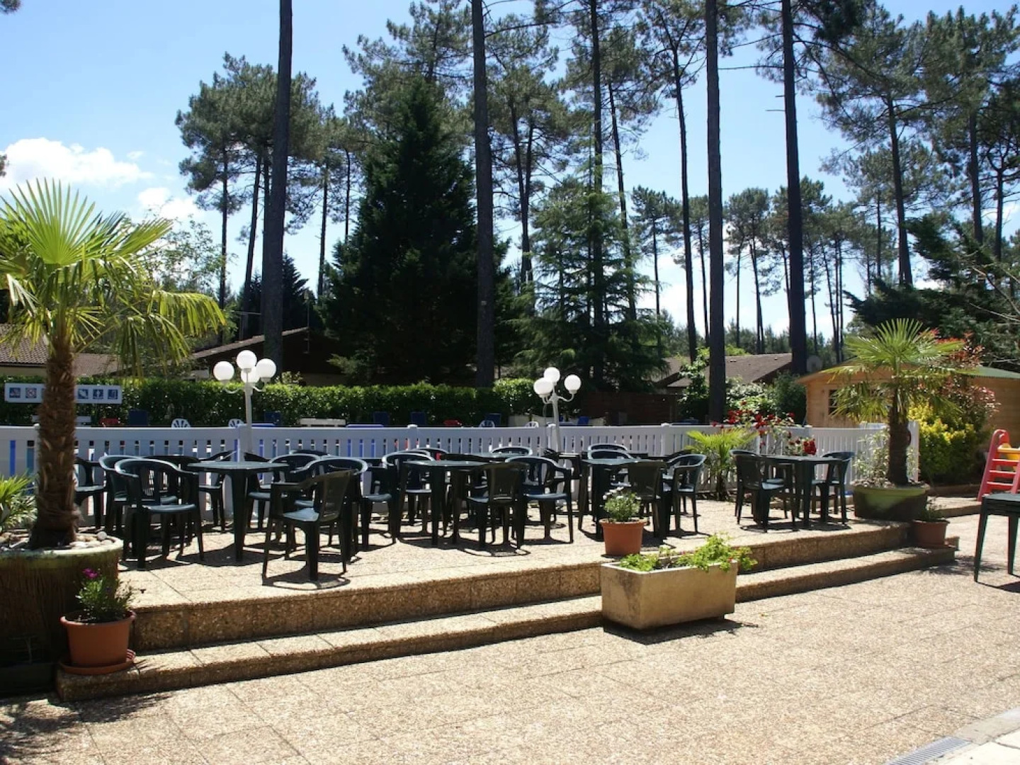 Cozy Bungalow With a Terrace Located Just 5 km From the Lake