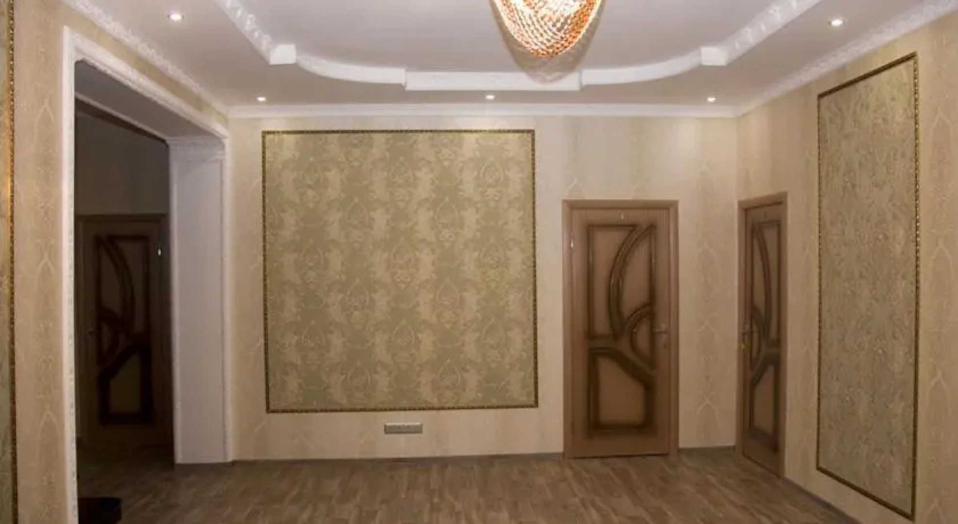 Отель «Мега»