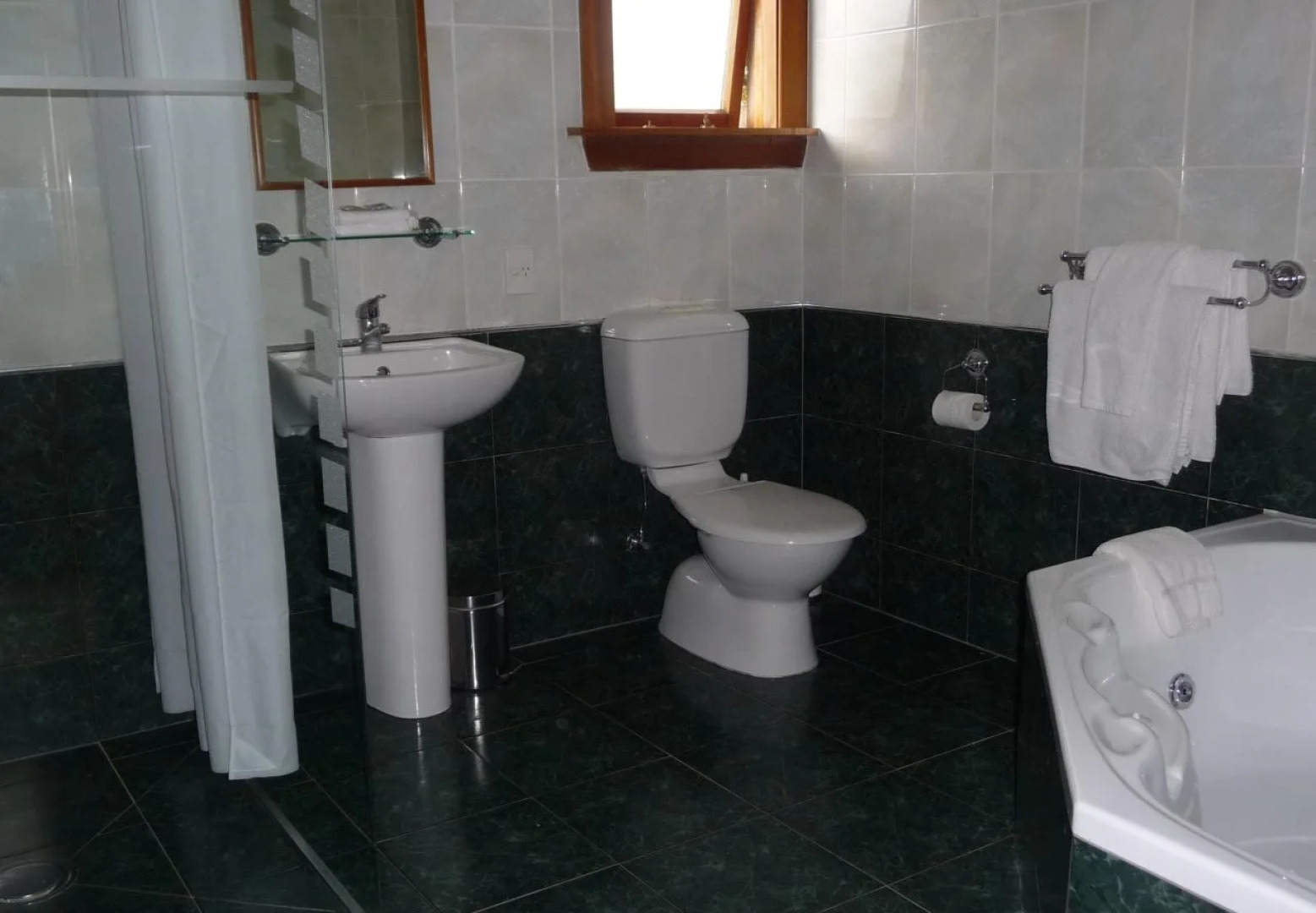 Harrogate Gardens Motel