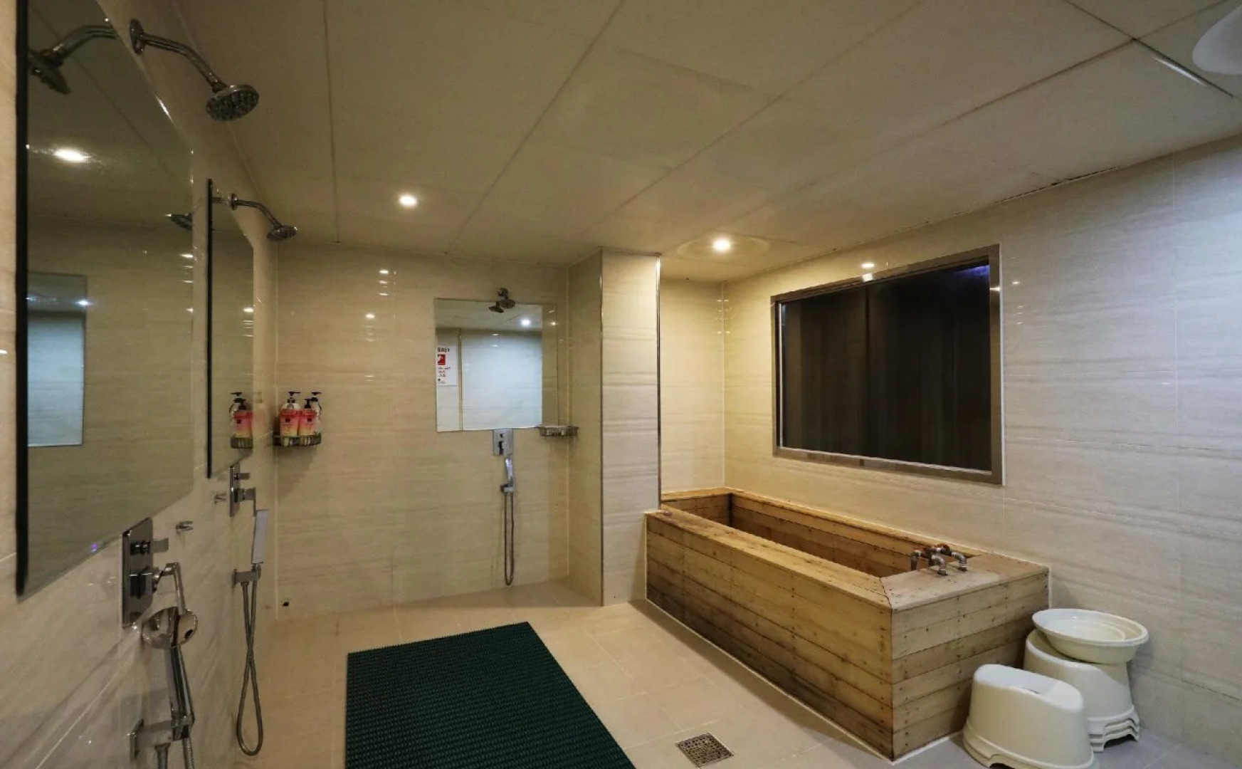 Gyeongju Tourist GG Hotel