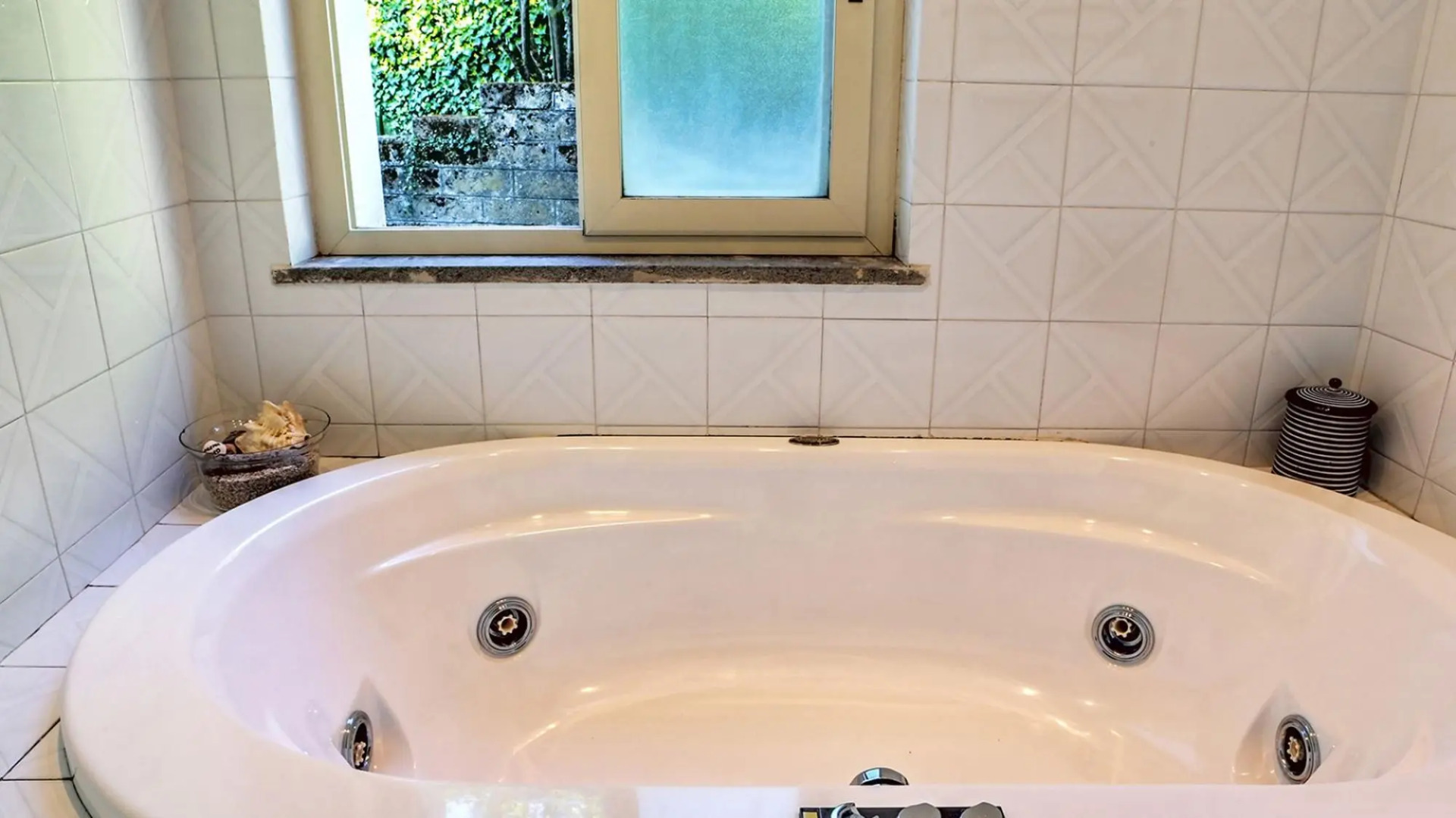 Rm-c767-gmat0at - Lanuvium 10