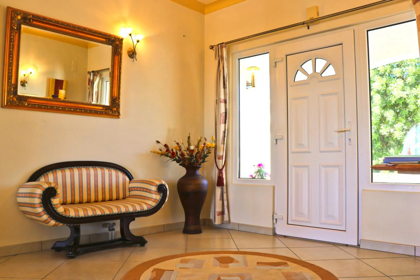 Villa Santa Barbara by Portucasa