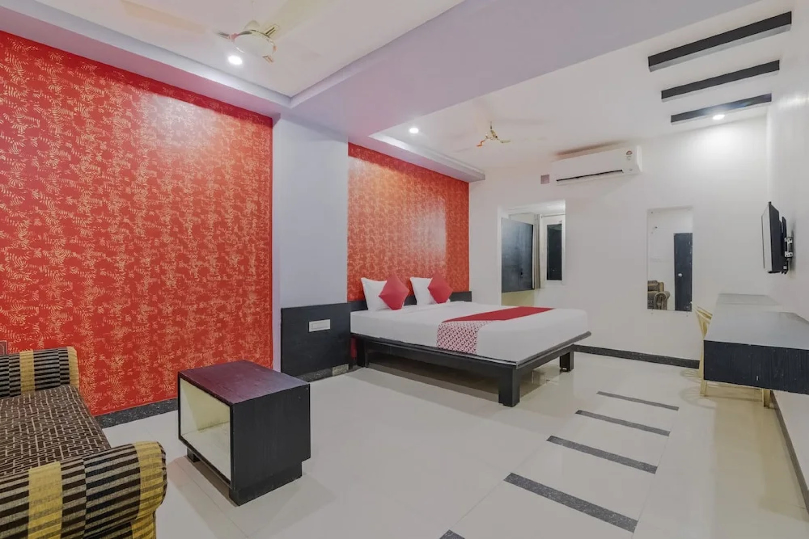 Ms9 Guest Inn by OYO Rooms