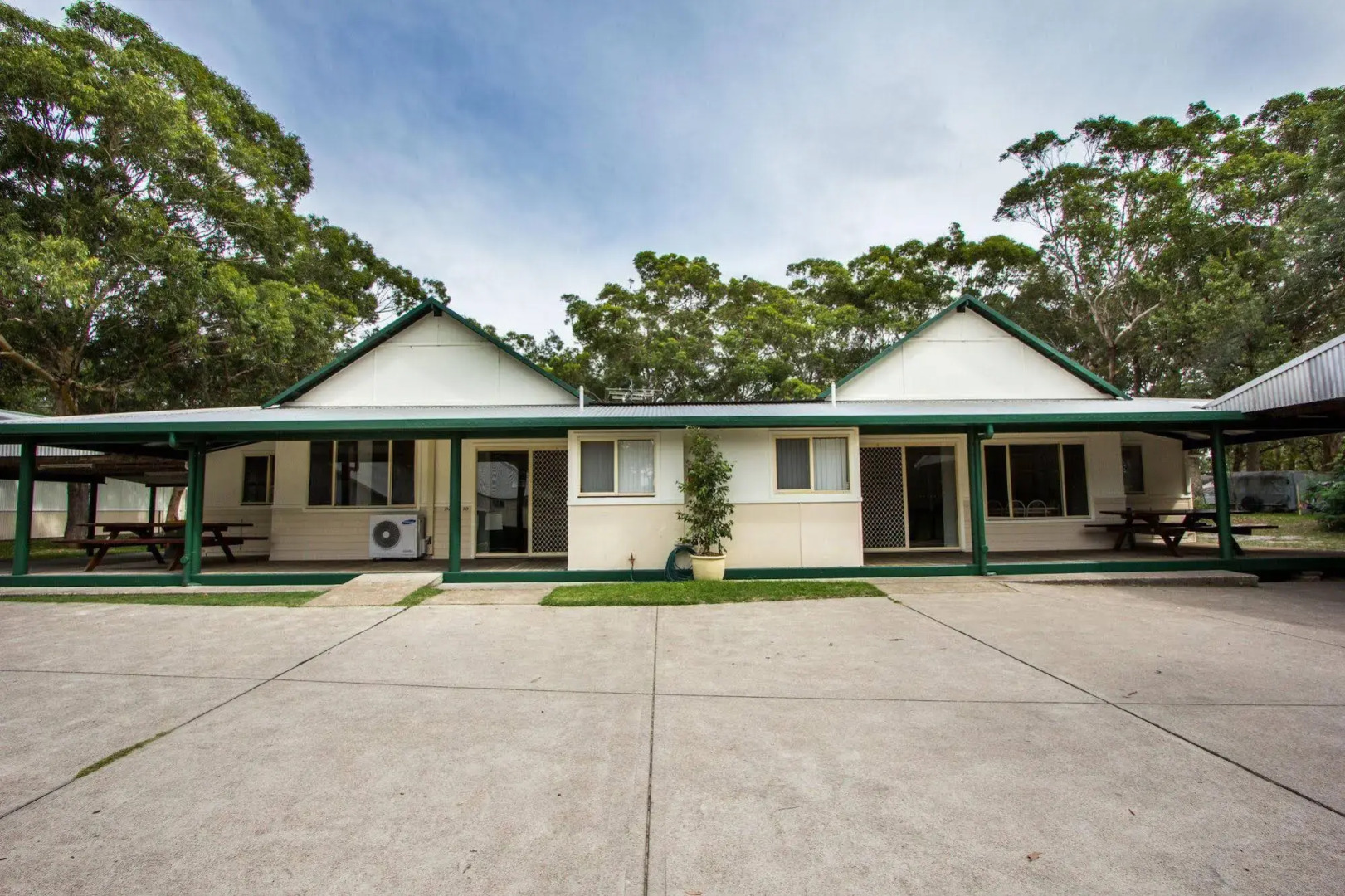 The Retreat Port Stephens