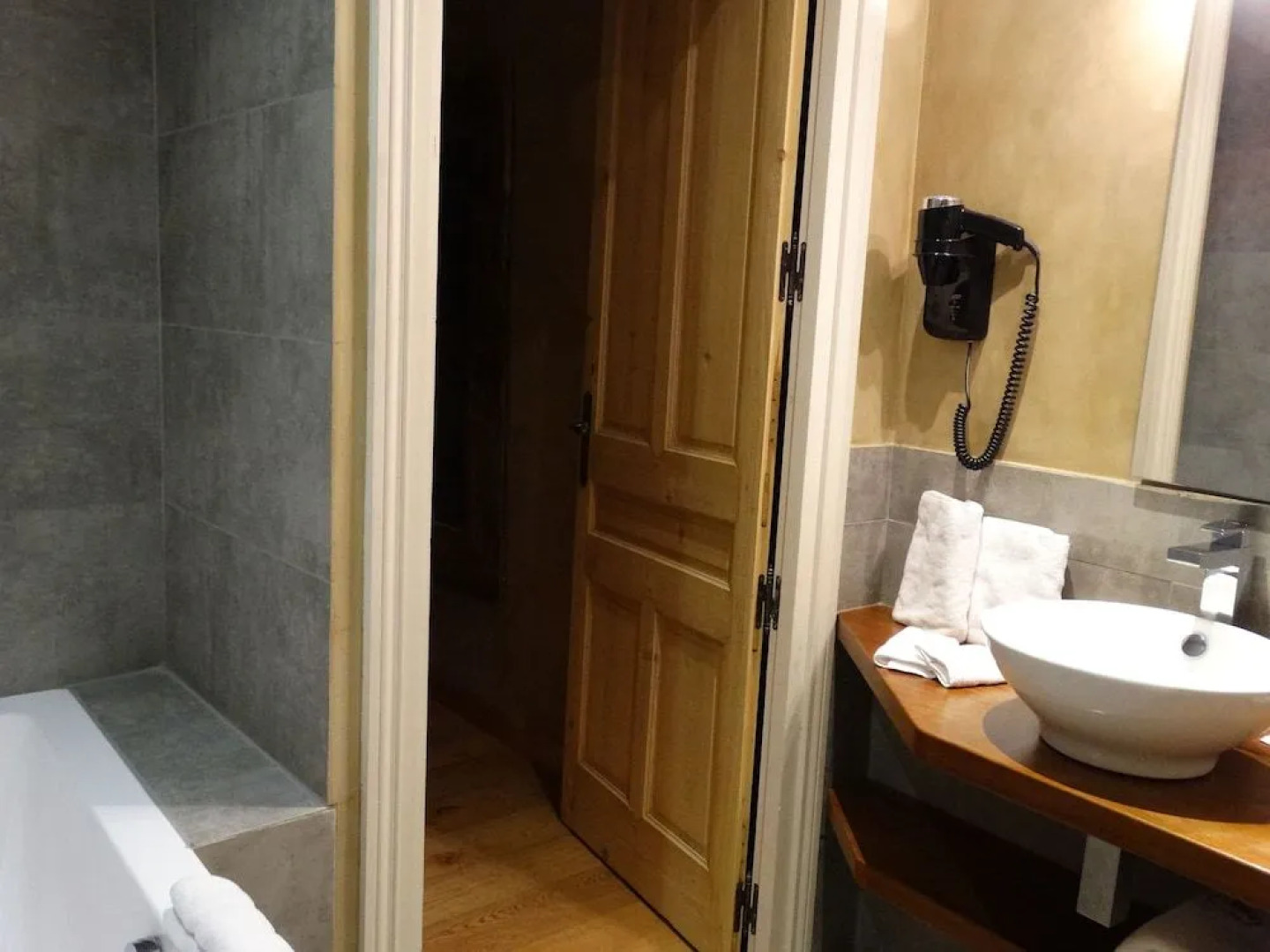 Charme & Business Hôtel Lyon