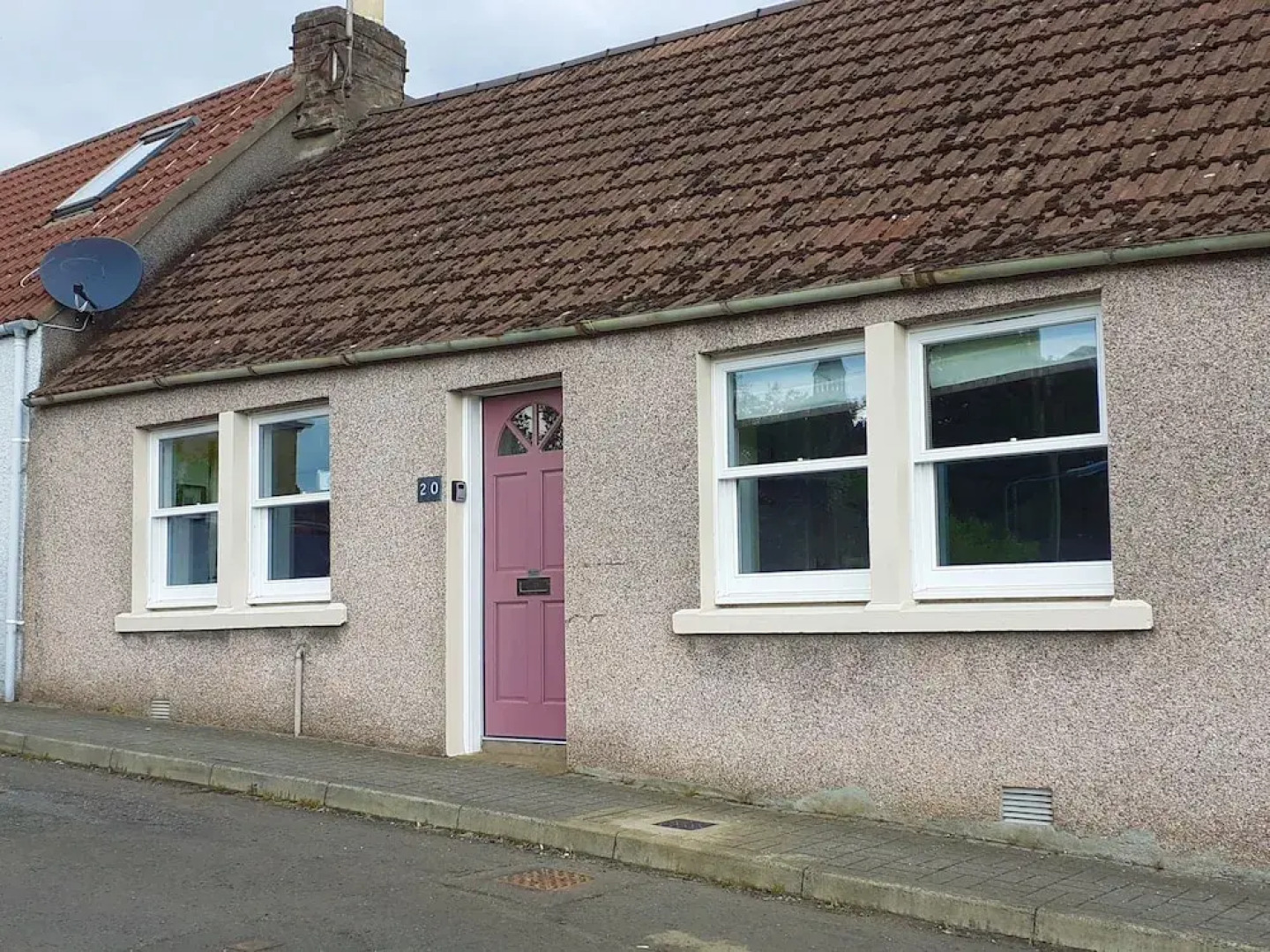 Castlefield Cottage in Central Cupar
