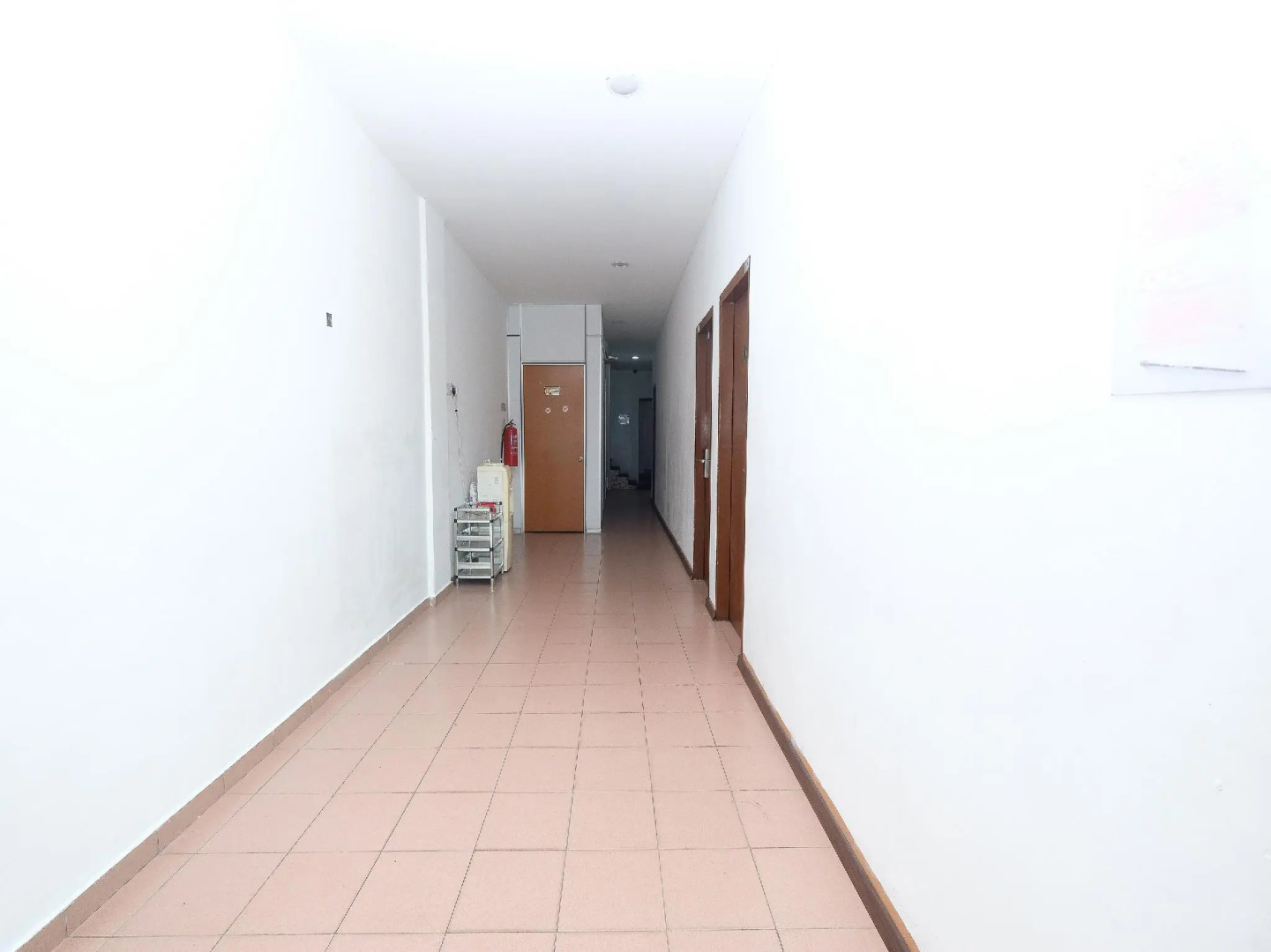OYO 850 Gold Star Hotel