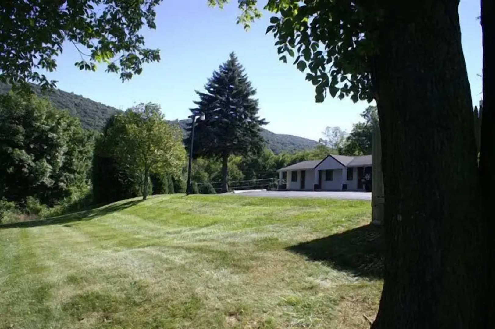 Appalachian Motel
