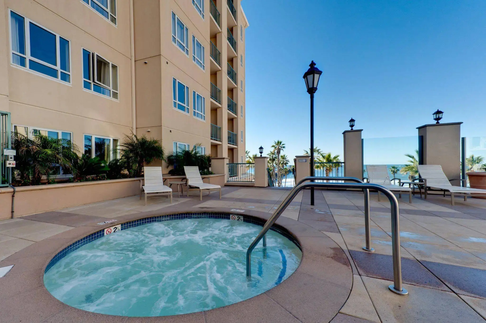 Club Wyndham Oceanside Pier