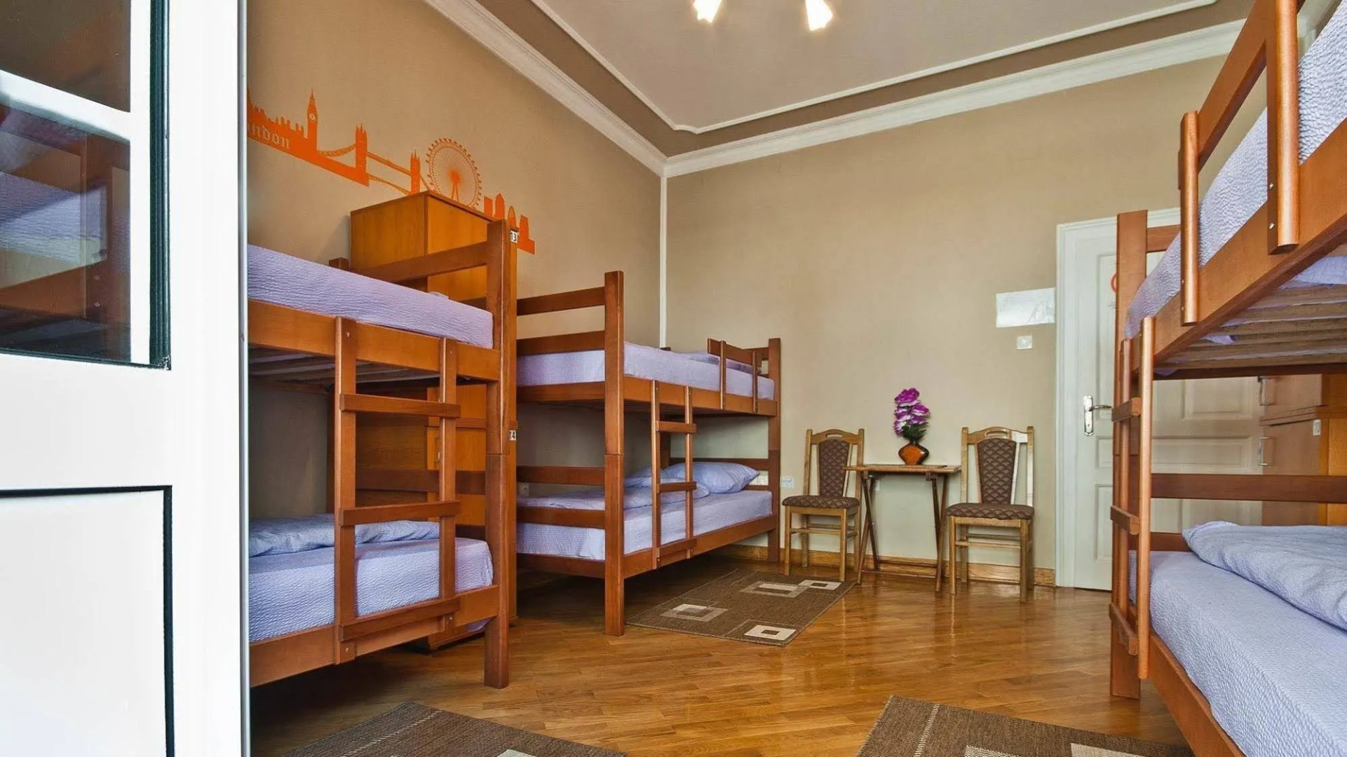 Tunduk hostel