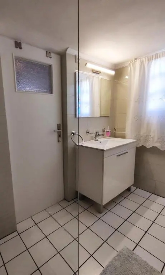 Family house by the seaside of Karavostasis